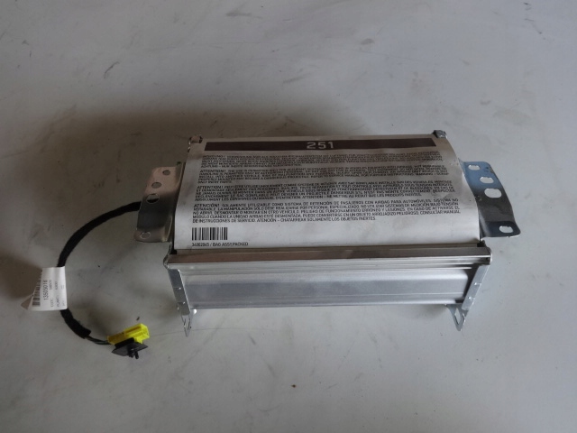 MERCEDES GL X164 06r-подушка безопасности пассажира