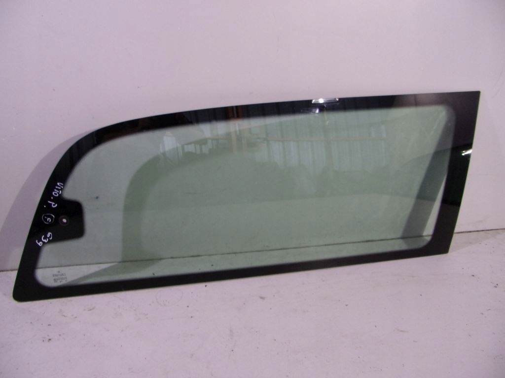 Mercedes Vito W639 window bodywork right