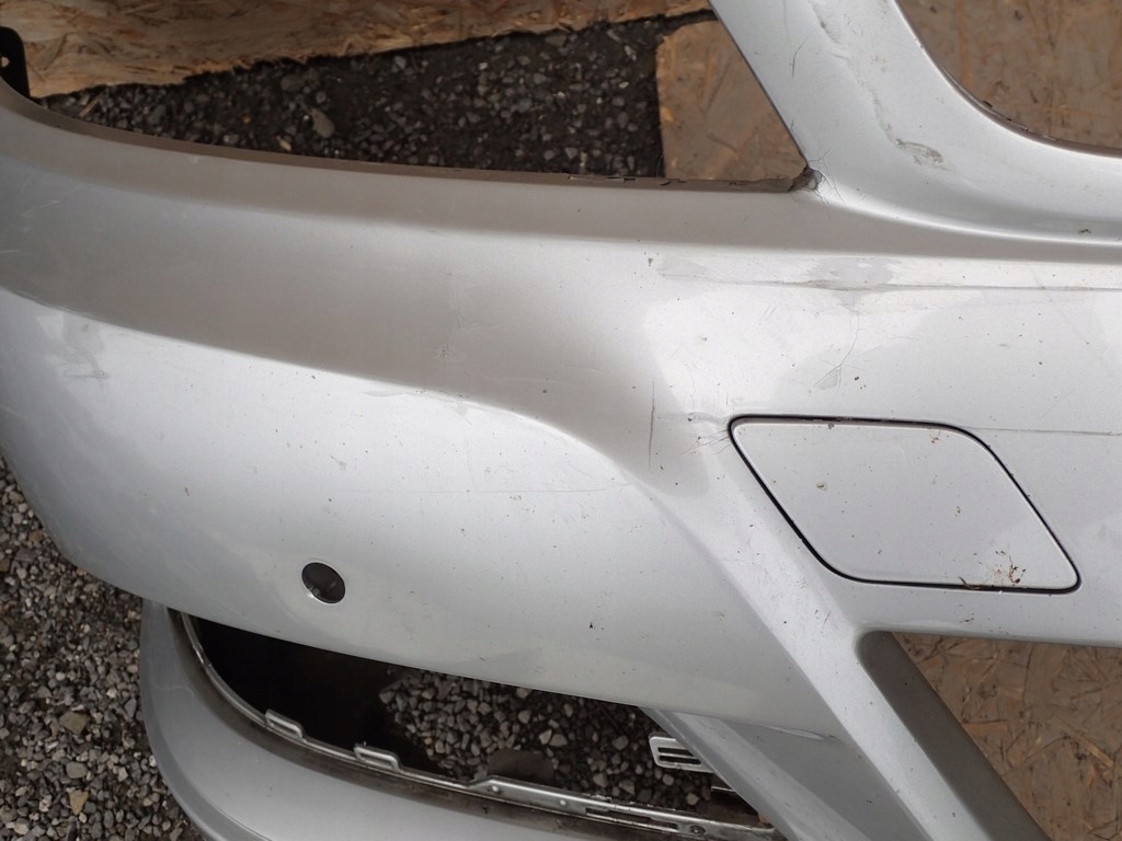 nárazník předek přední MERCEDES C KLASA 204 LIFT