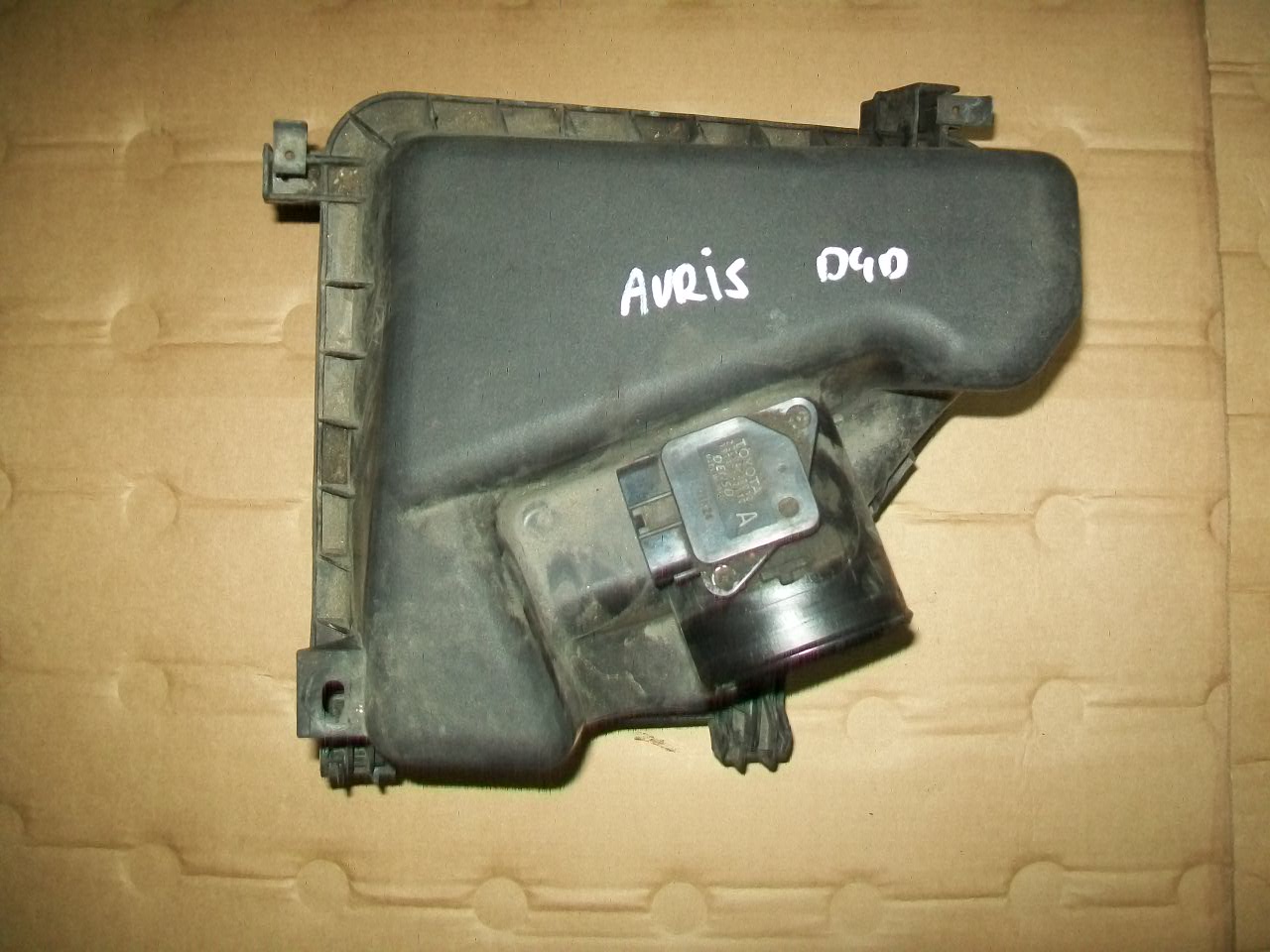 TOYOTA AURIS 07-12 2.0 D4D OBUDOWA FILTRA