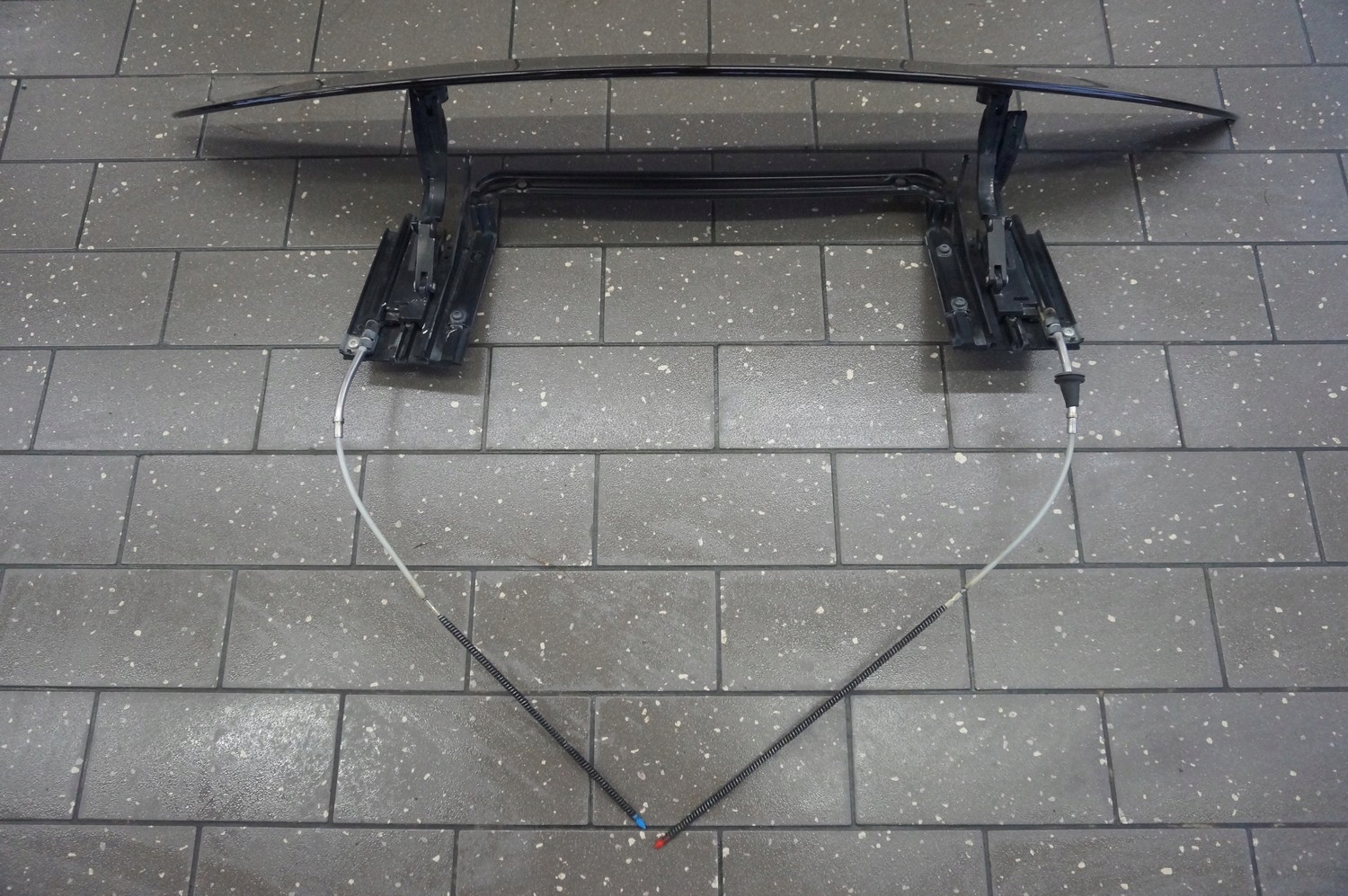 SPOJLER LOTKA KLAPY BENTLEY CONTINENTAL GT LIFT Typ samochodu Samochody osobowe