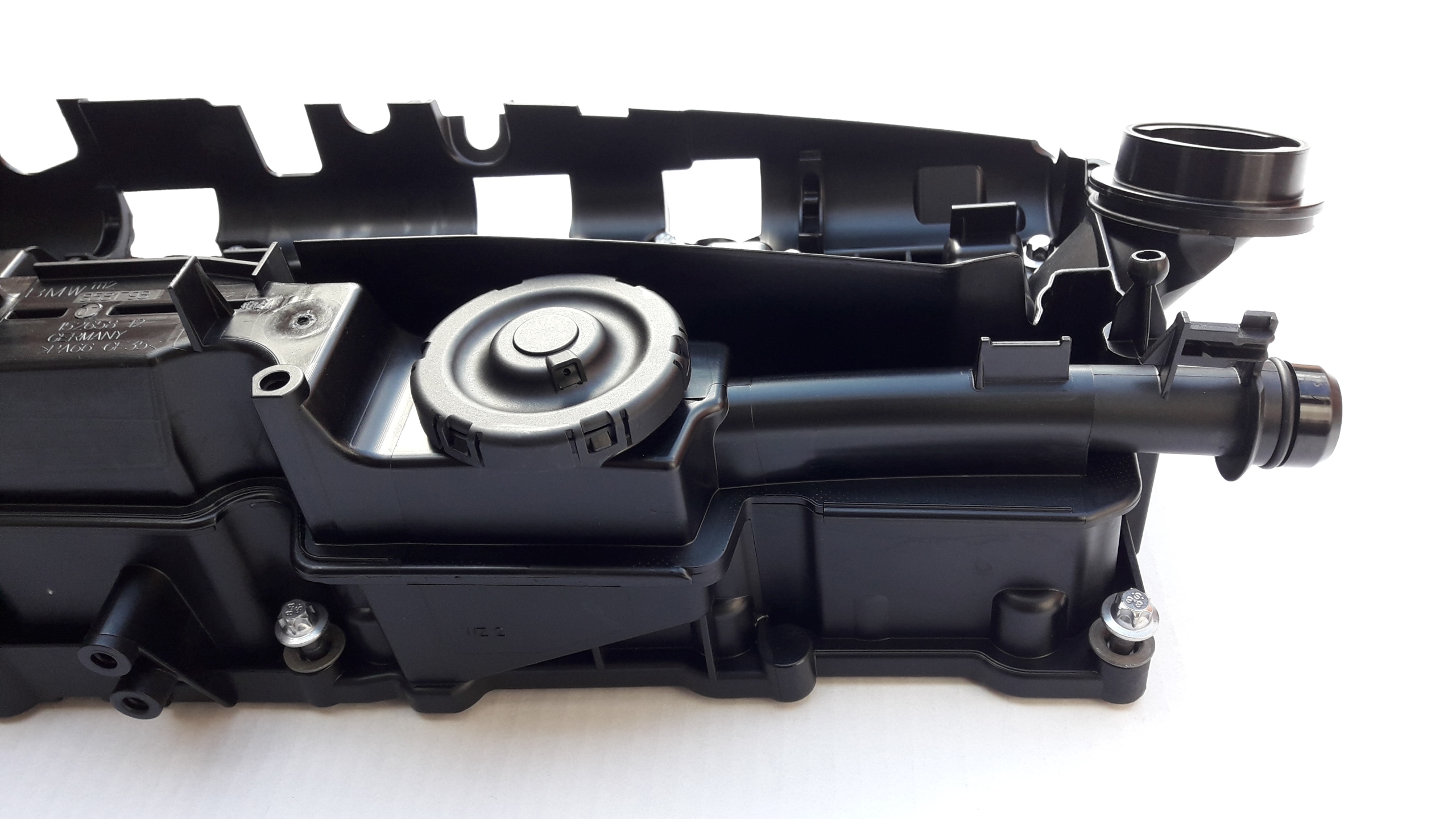 NOWA POKRYWA ZAWOROWA BMW 1.8 2.0 B47 11128581798 Producent części BMW OE