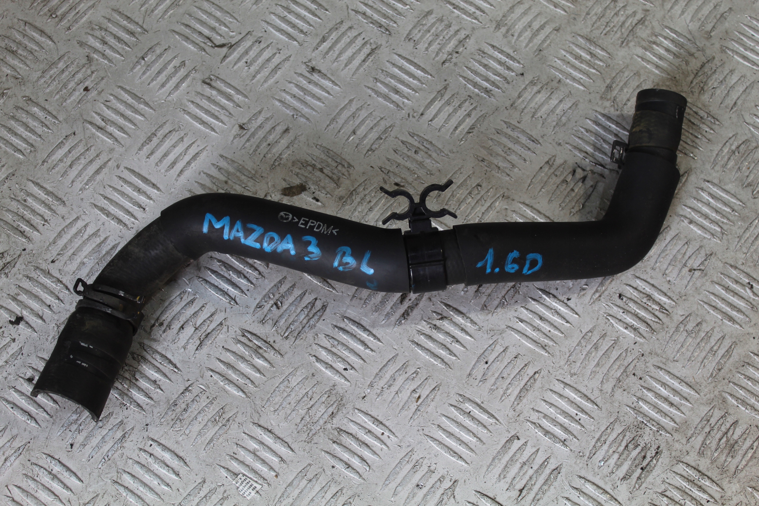 crijevo prijenos vode MAZDA 3 III BL