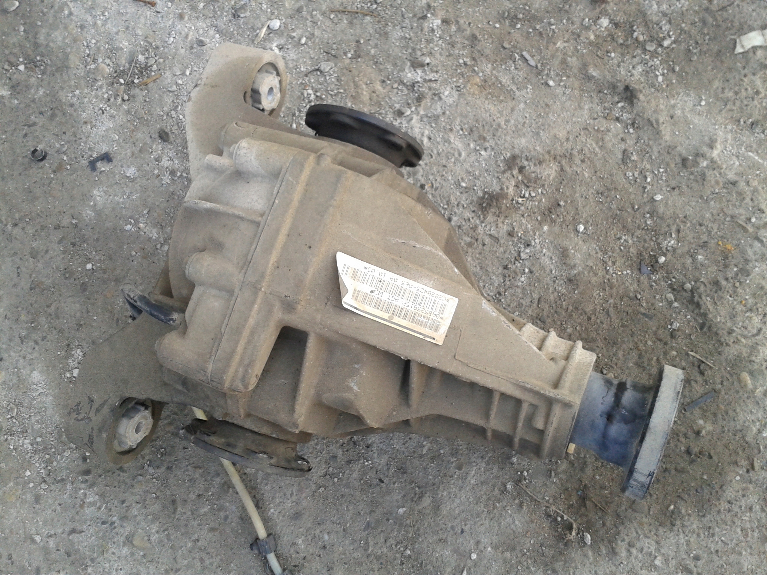 MOST TYLNY DYFER VW TOUAREG 7L 0AB525015P