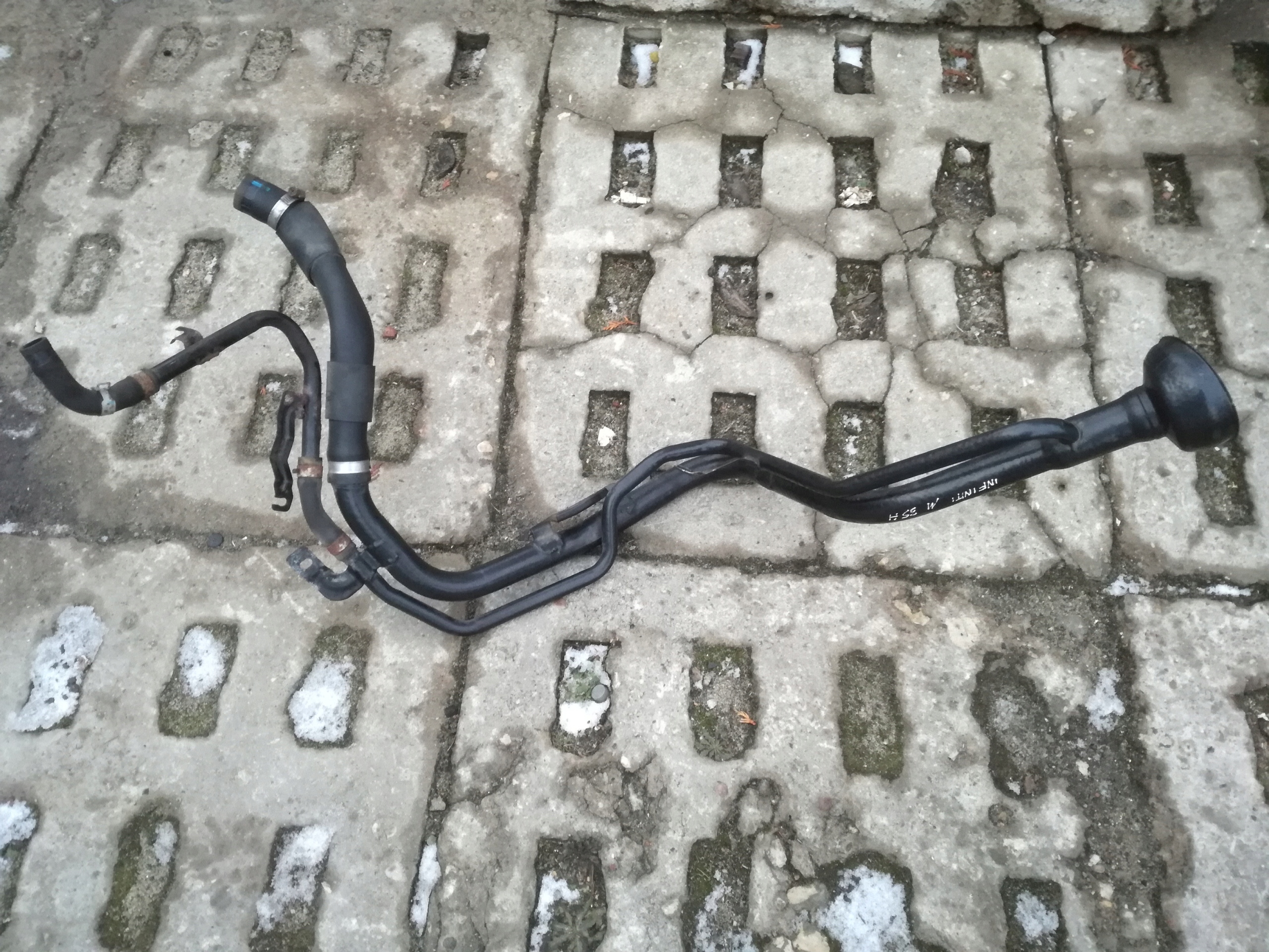 RURA WLEW PALIWA INFINITI Q70 M M35 M37 10-18