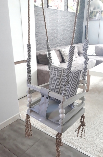 HUŚTAWKA OGRODOWA PLASTIKOWA DLA DZIECI--PRODUCENT Waga produktu z opakowaniem jednostkowym 3 kg