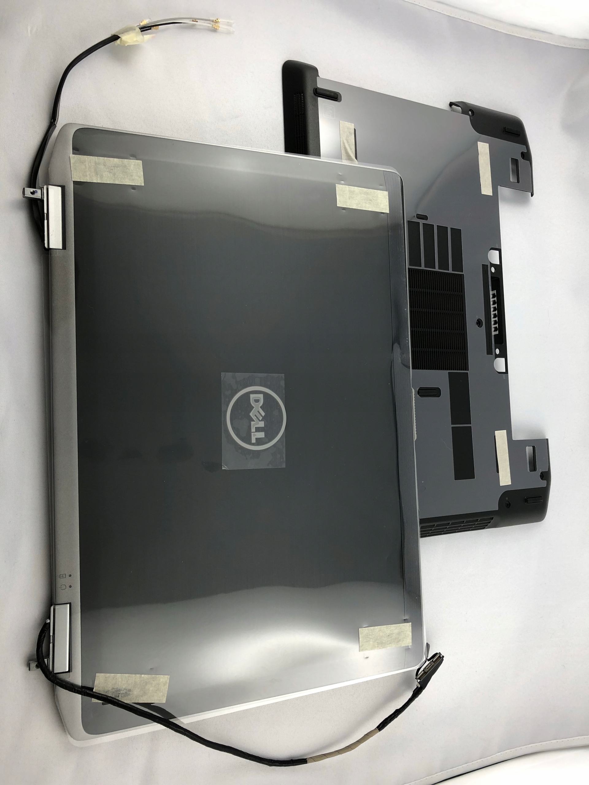 

Dell E6420 obudowa dolna i górna-klapa zestaw