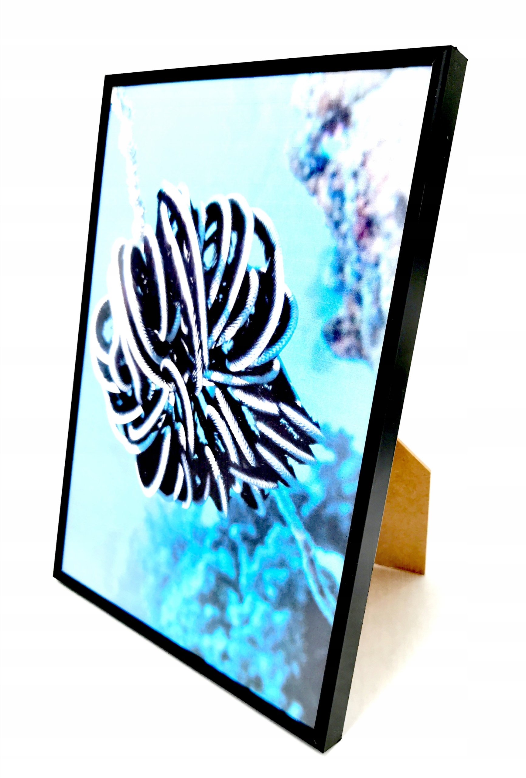 

Rama Aluminiowa A4 z Nóżką 21x29,7 Ramka stojąca