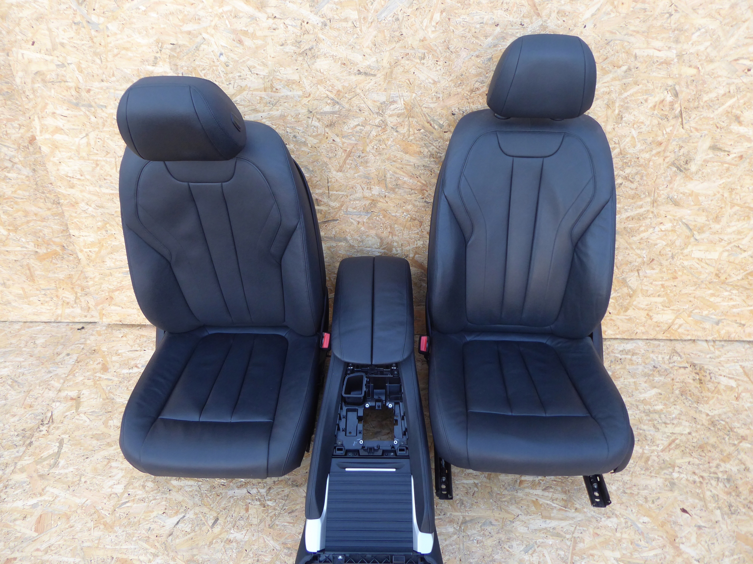 BMW F16 X6 WNĘTRZE FOTELE KANAPA BOCZKI TUNEL KPL.