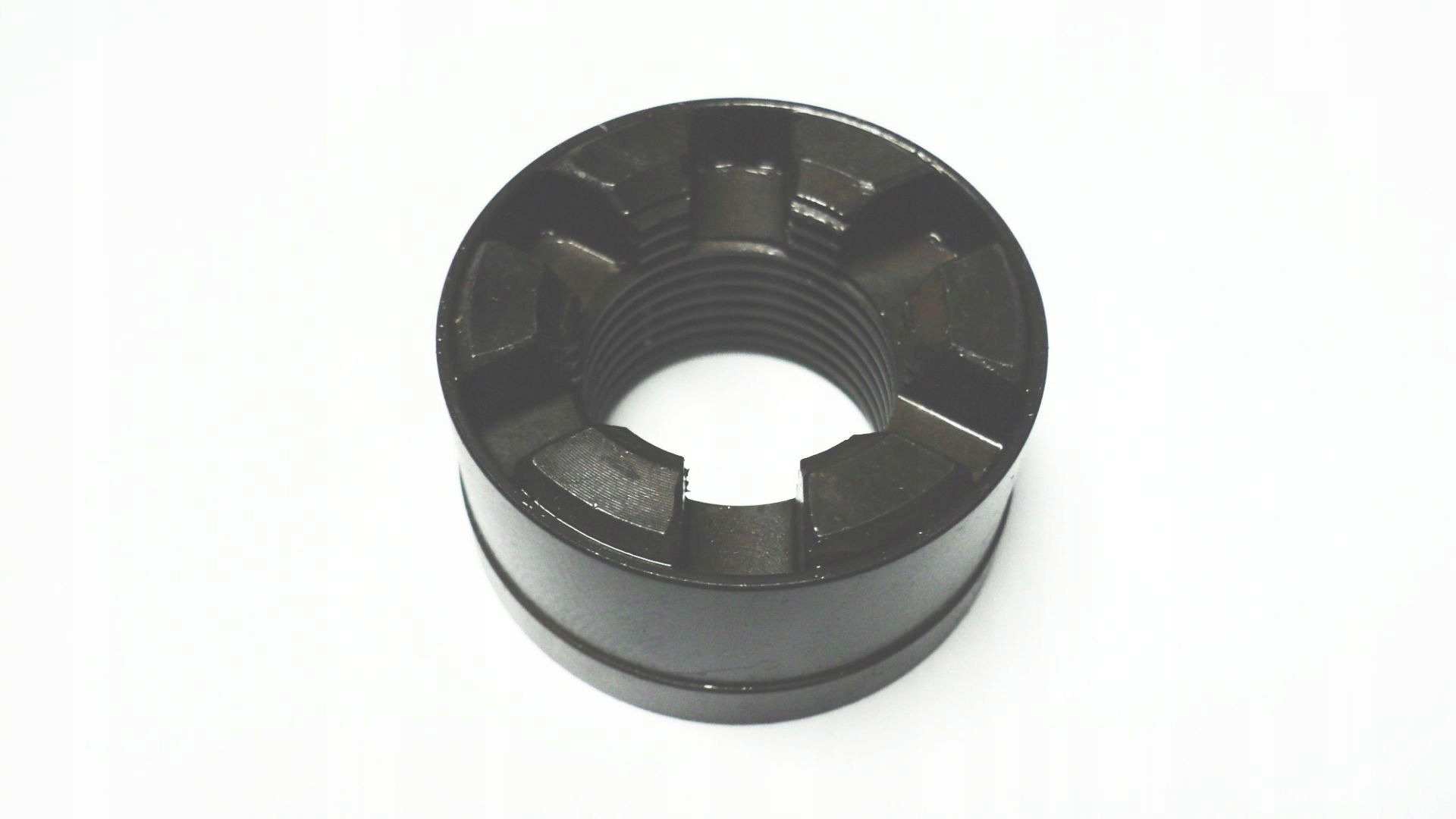 DB12-12P - Гайка підшипника диференціала P. MERCEDES понтон