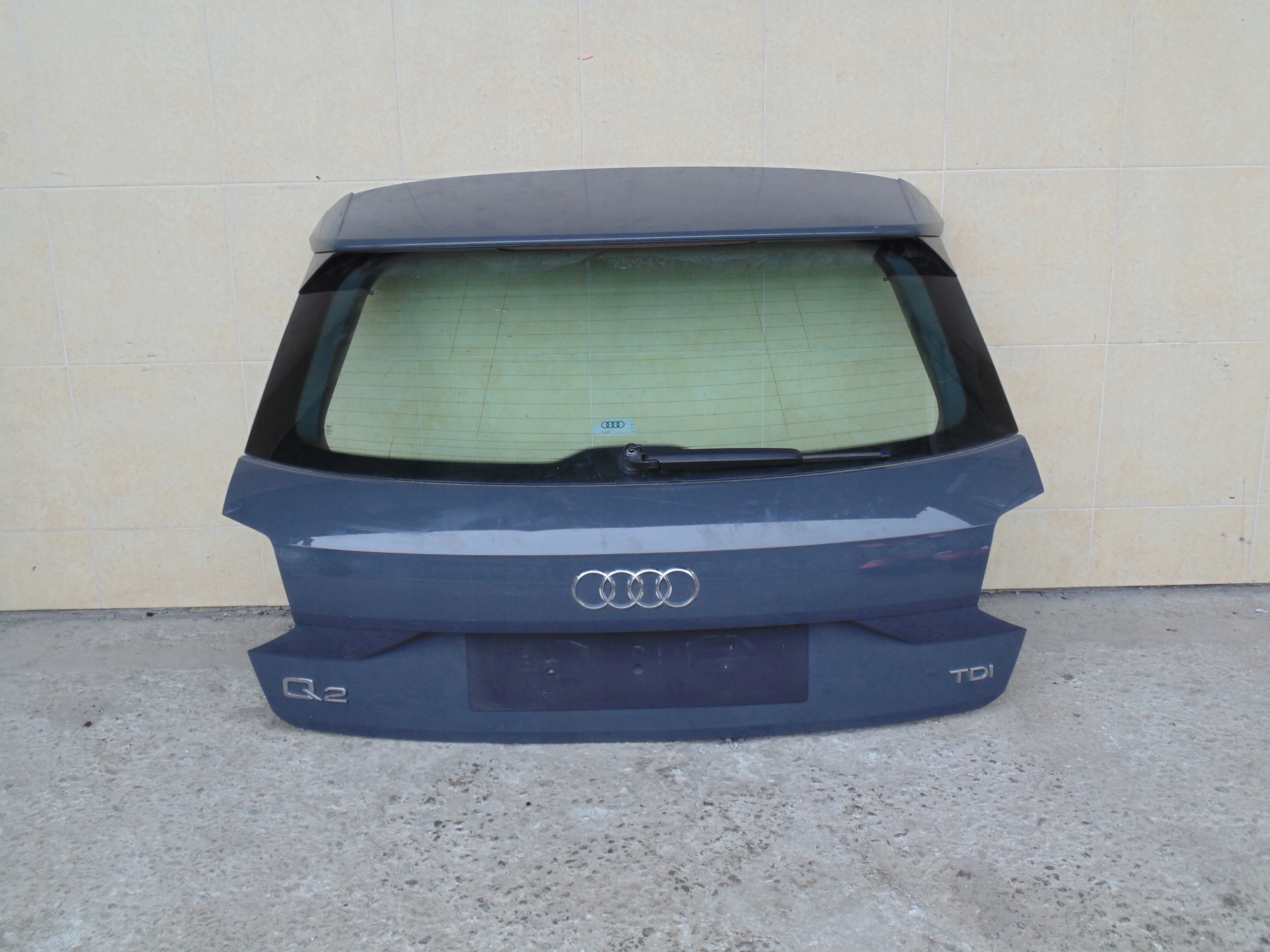 KLAPA TYLNA KOMPLETNA AUDI Q2 81A 16R.