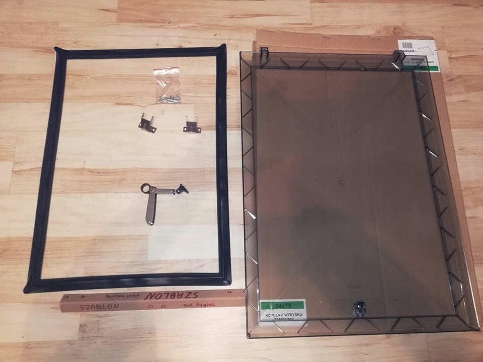 

Kopuła Klapa Wyłazu Dachowego Fakro Wsz 54x75