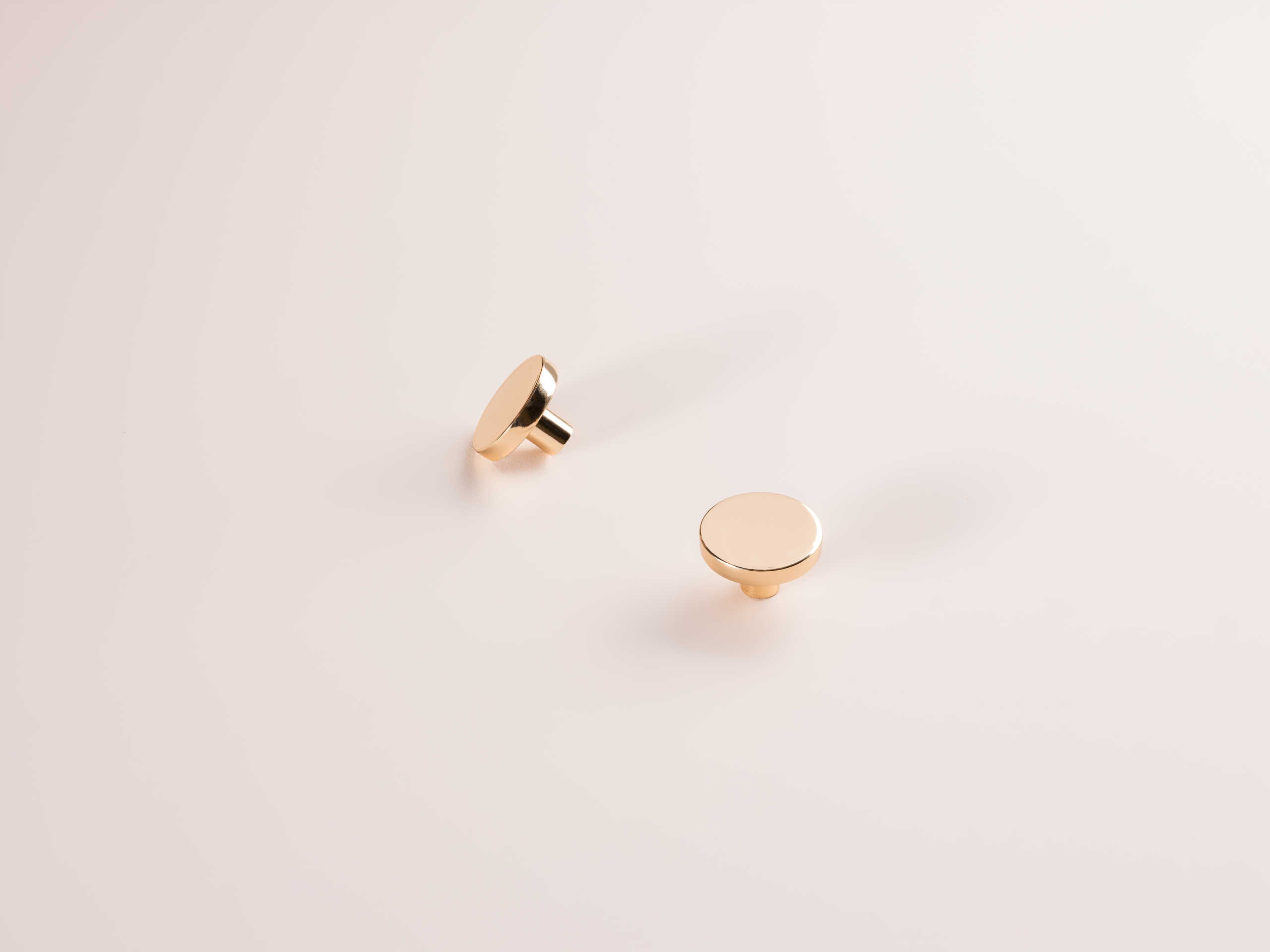 NOWOCZESNA GAŁKA MEBLOWA JACK ZŁOTA POŁYSK 30mm Rodzaj gałka