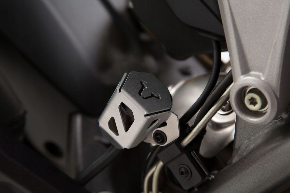 SW MOTECH Oslona Zbiorniczka Plynu Hyperstrada 939