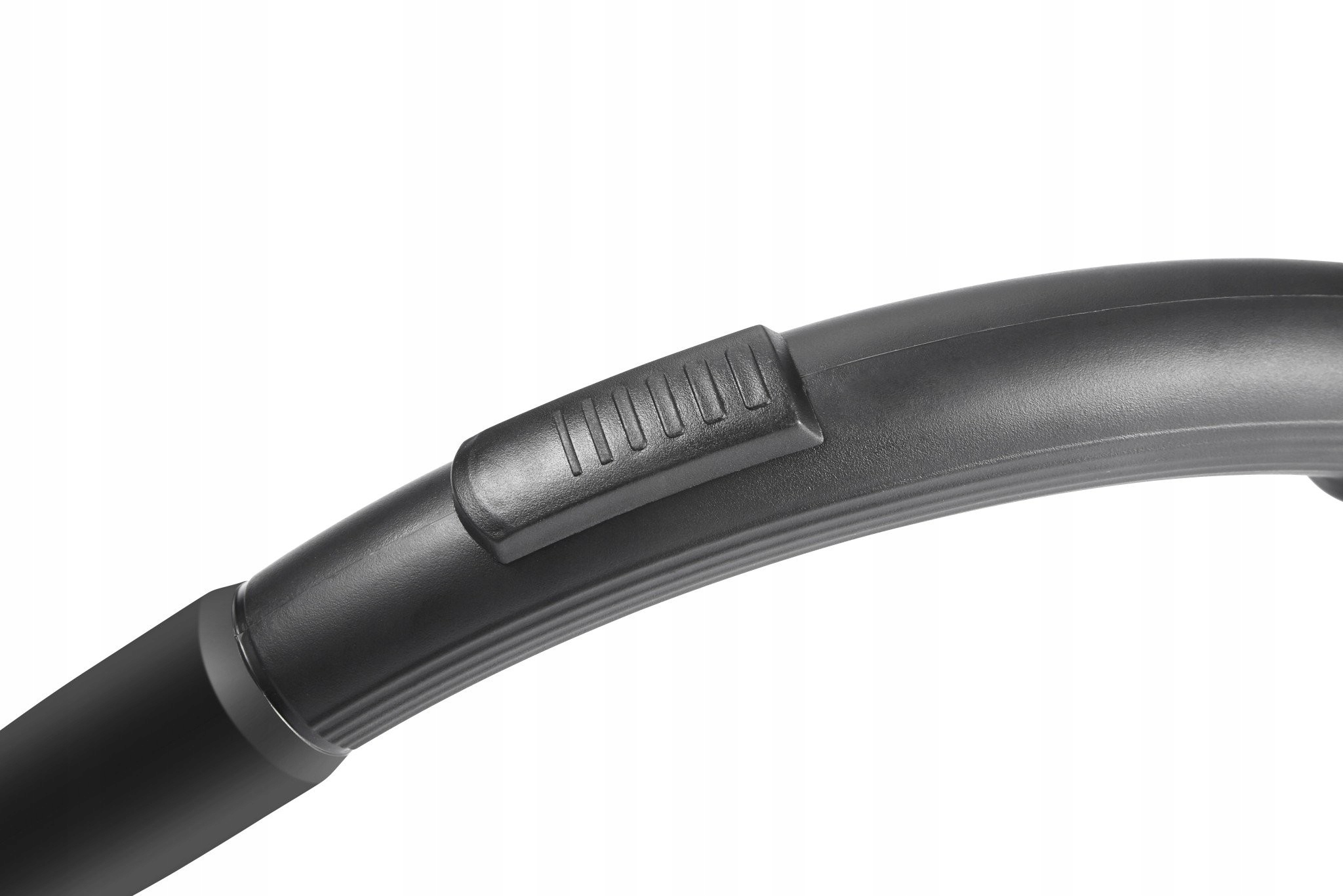 SWAN EUREKA ODKURZACZ CYKLONOWY SC15814N 700W Kolor dominujący srebrny/szary