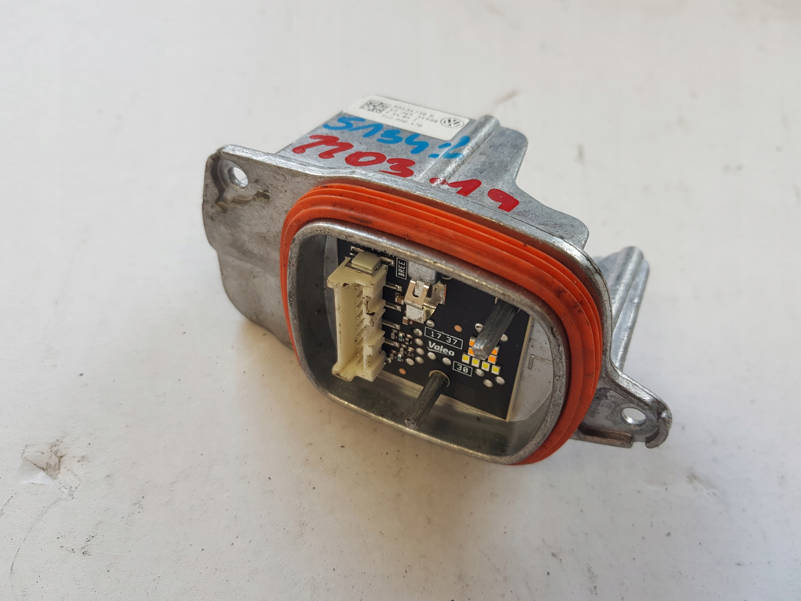 MODUŁ LED PRZETWORNICA VW GOLF CRAFTER ORYG.*