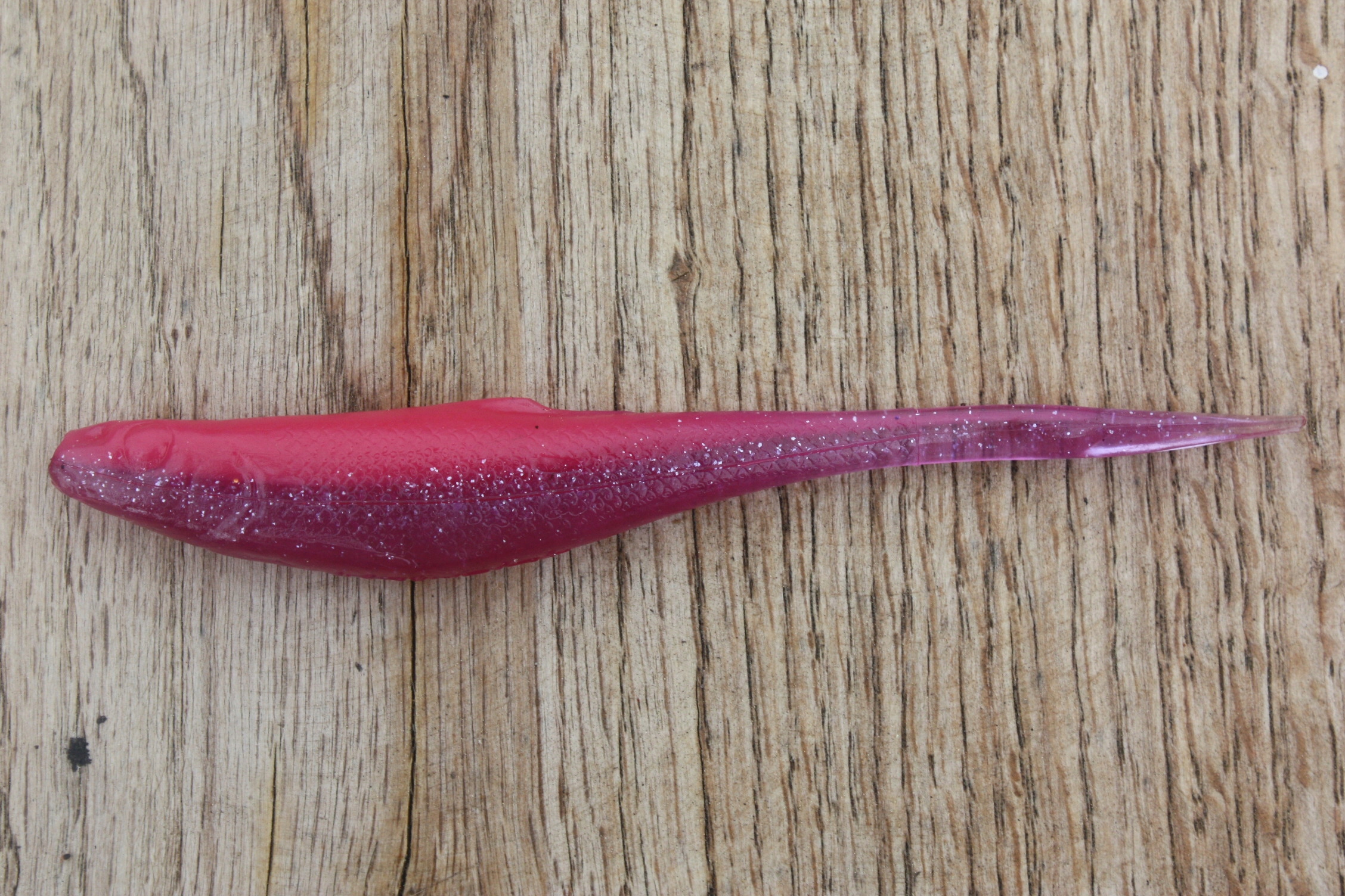 GUMA REALISTIC SHAD MATUSIAK KIEŁB 6cm nr 047 Jaskółka