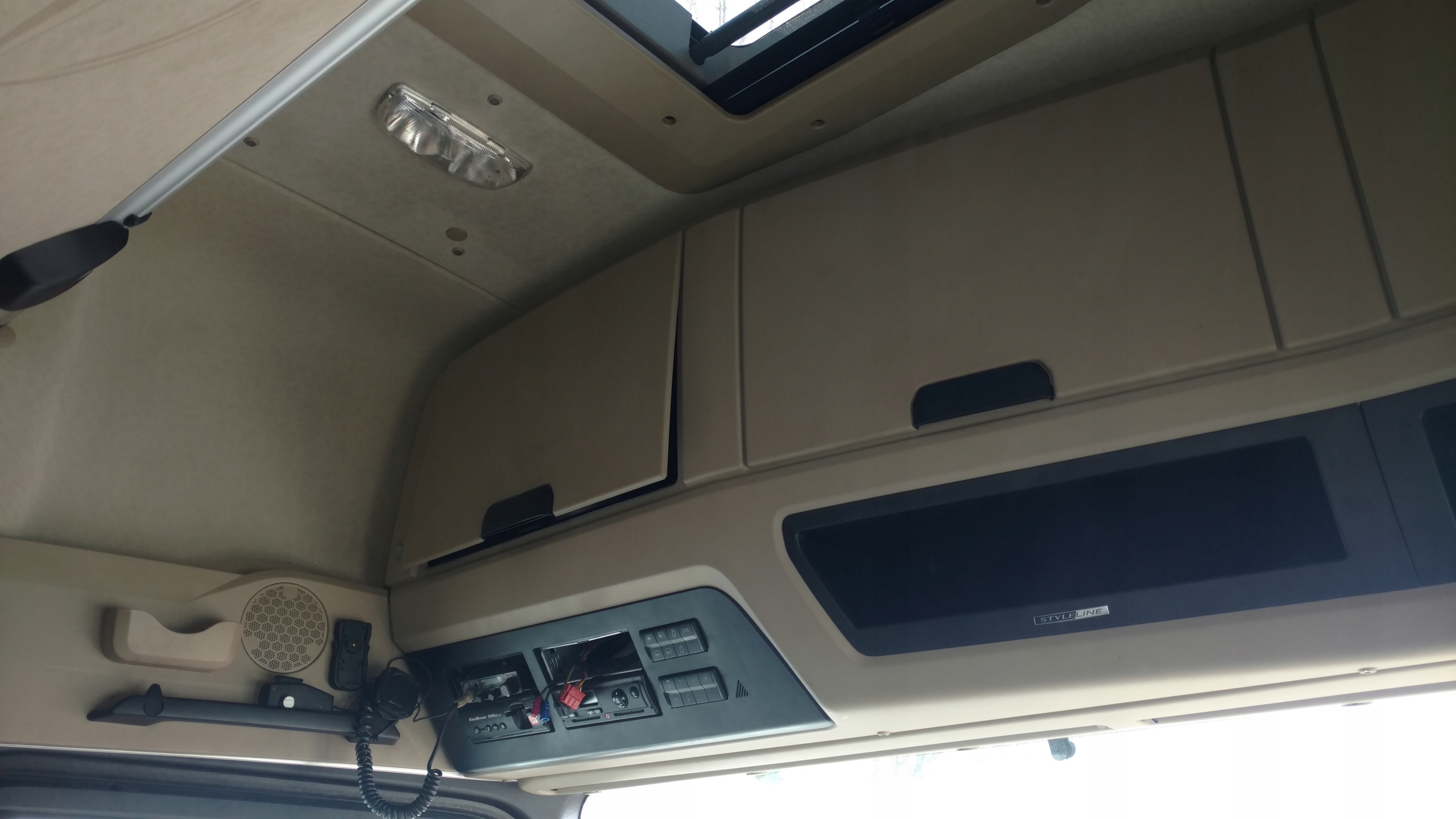 Как подключить рацию на мерседес актрос - 93 фото