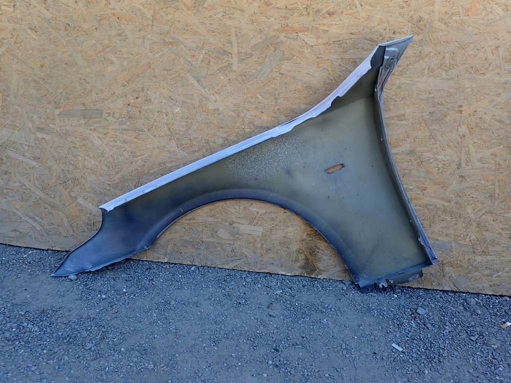 fender right front front BMW 5 V E60 E61 03-10R