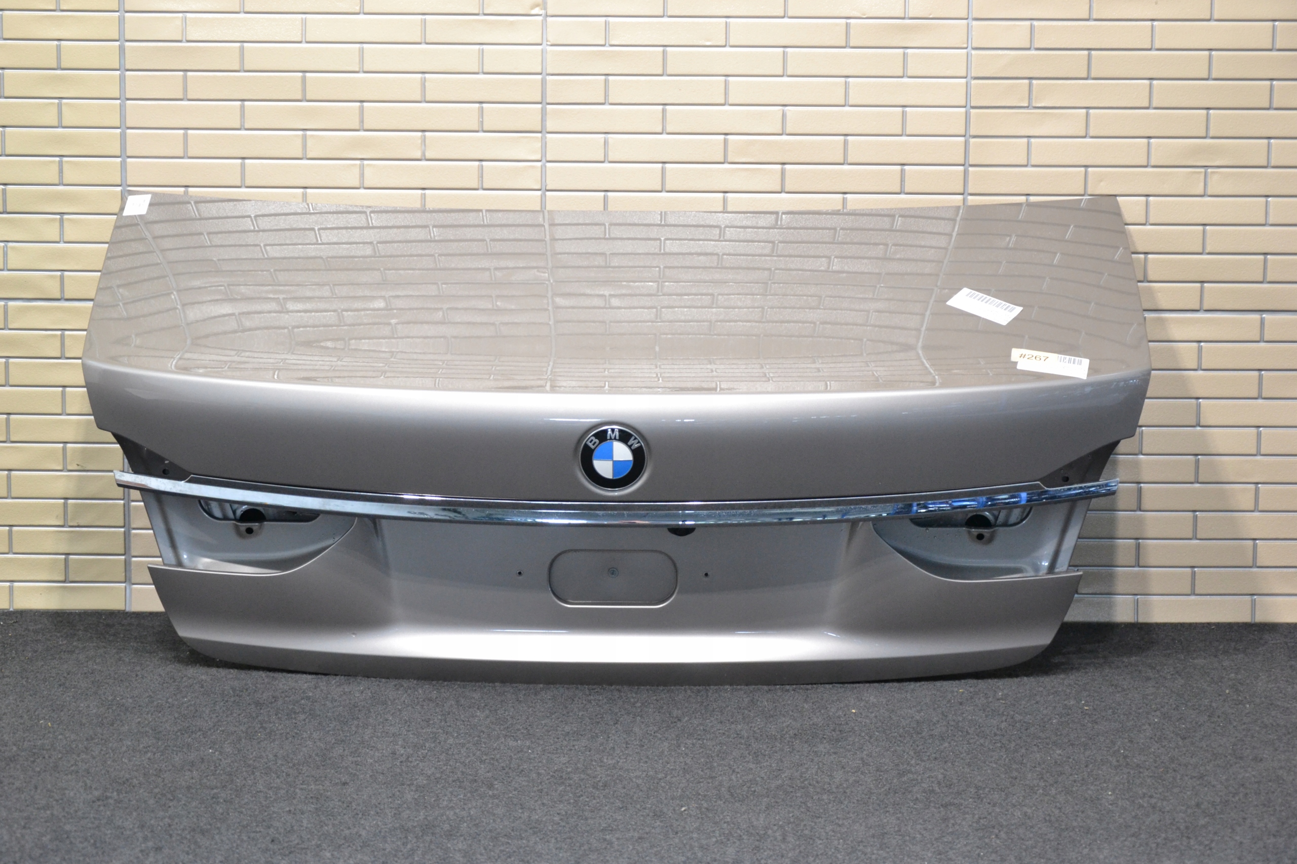 BMW G11 G12 KLAPA TYŁ TYLNA KOMPLETNA KOLOR A72