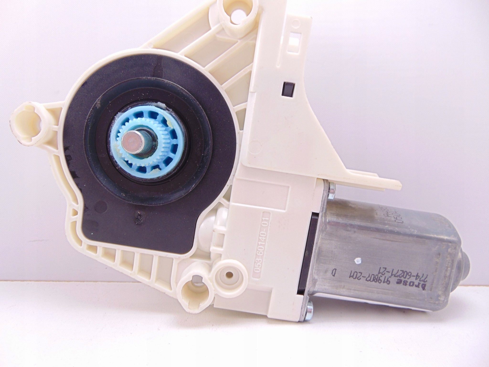 8K0959802B SILNICZEK PODNOŚNIK SZYBY VW AUDI SEAT Numer katalogowy części 8K0959802B