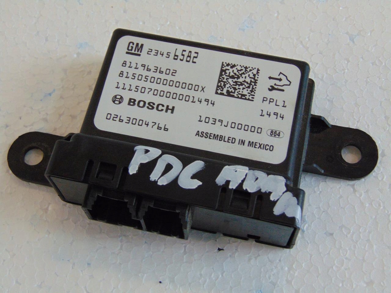 Moduł przekaźnik parktronika PDC OPEL ADAM CORSA E