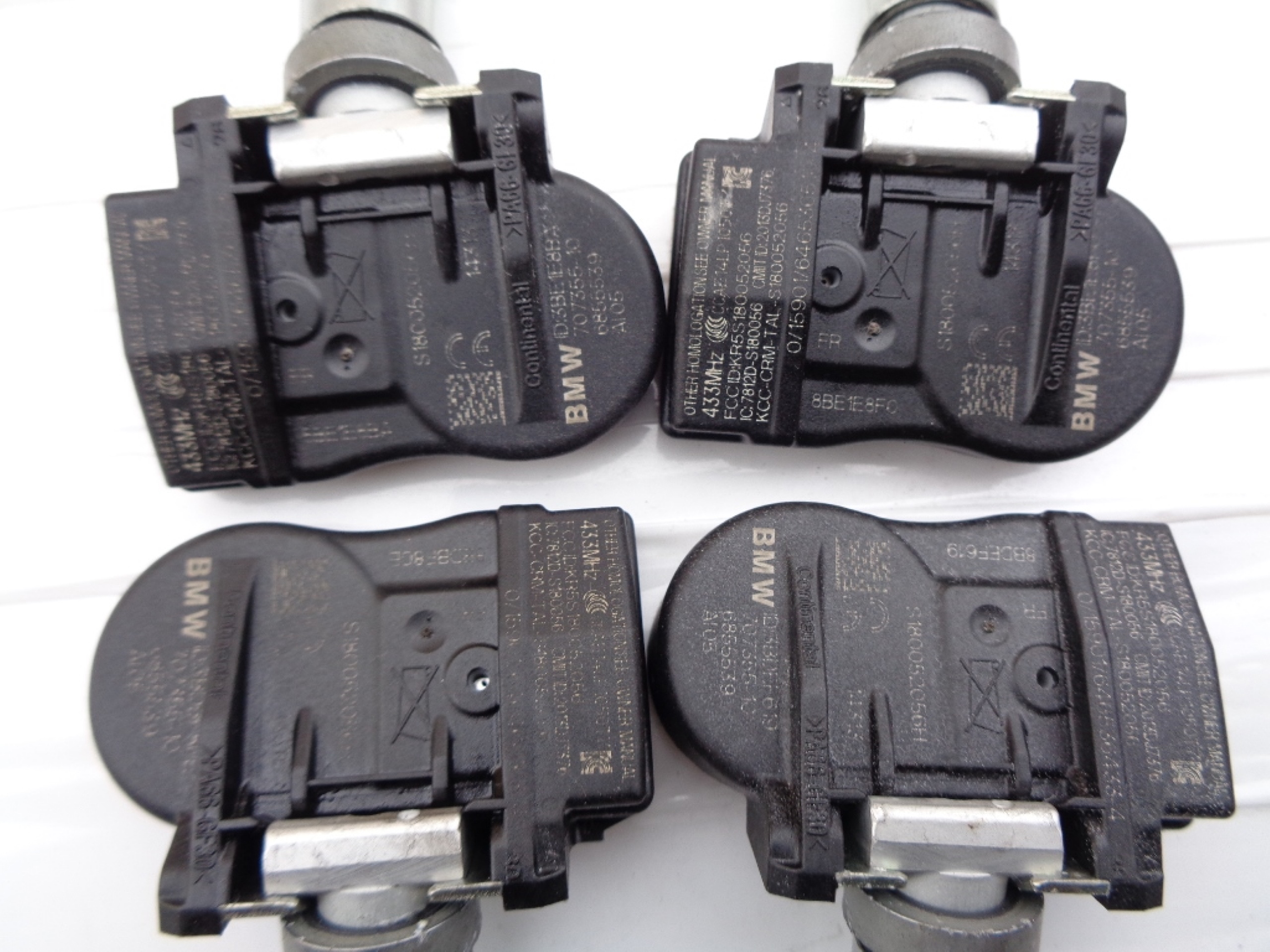 Датчики тиску колеса TPMS. BMW S180052056H