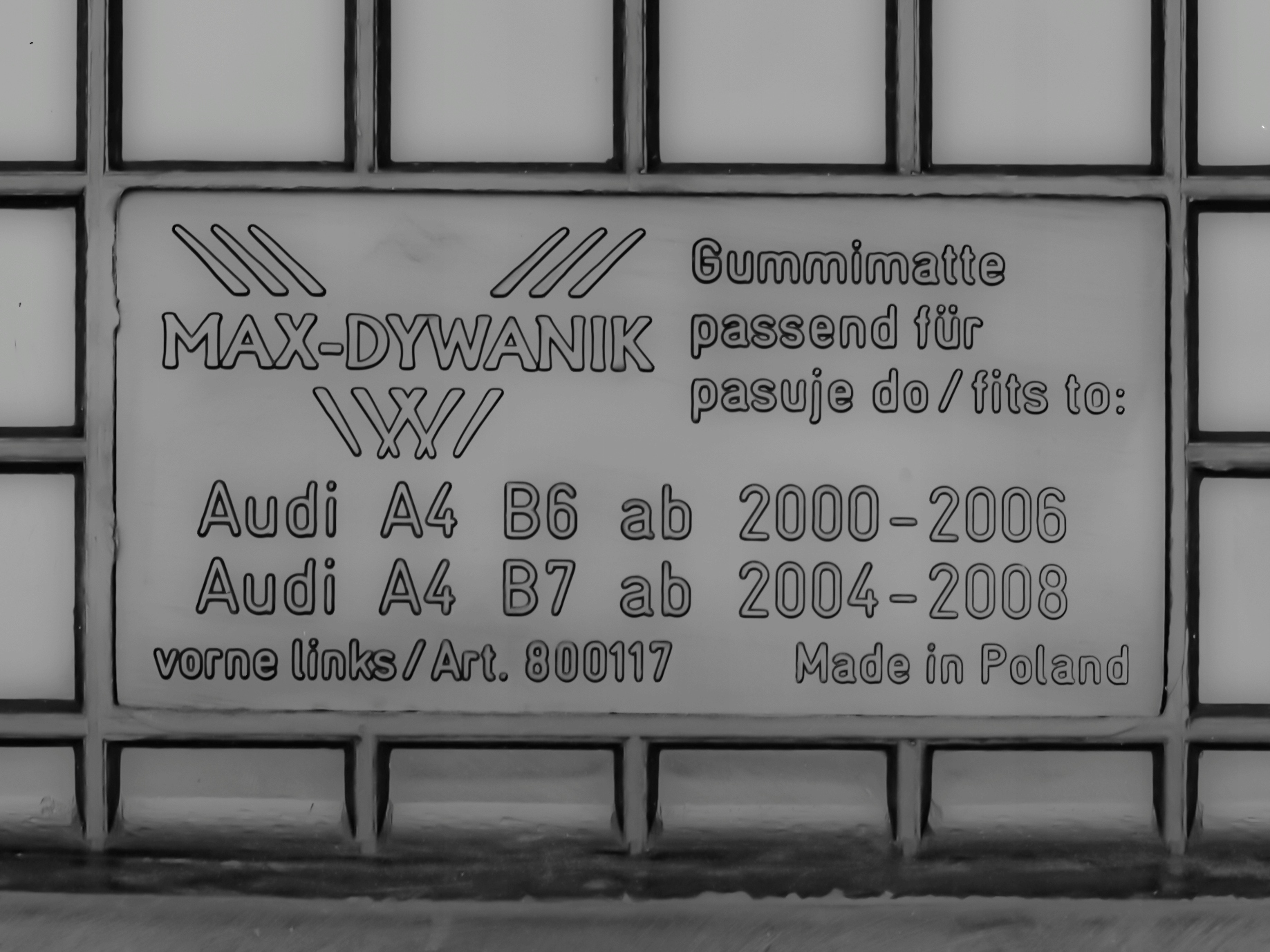 Audi A4 B6 B7 2000-2008 Dywaniki gumowe korytka Producent Max-Dywanik