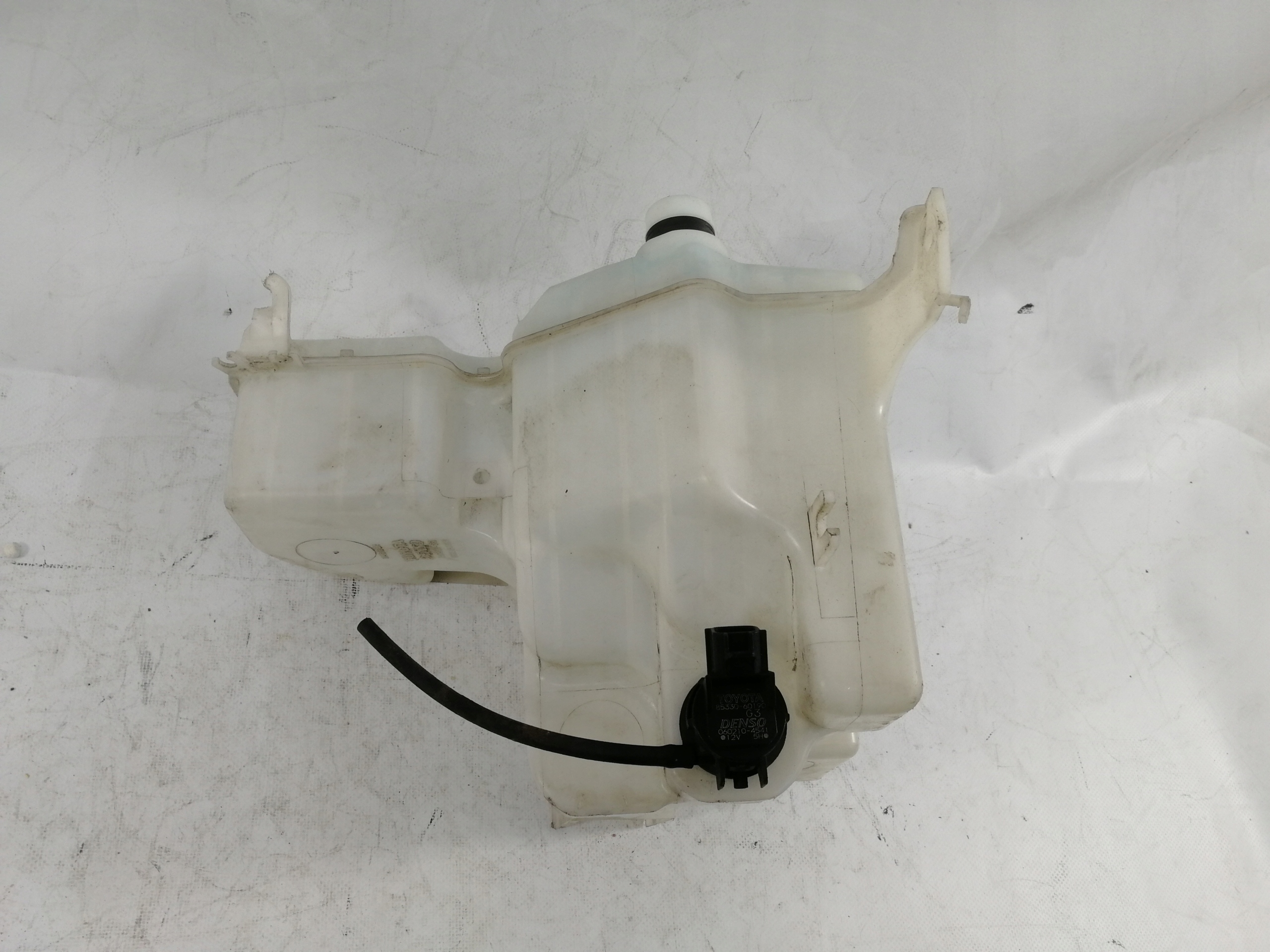 LEXUS IS220 IS250 ZBIORNIK SPRYSKIWACZY IS 220 MK2 Typ samochodu Samochody osobowe