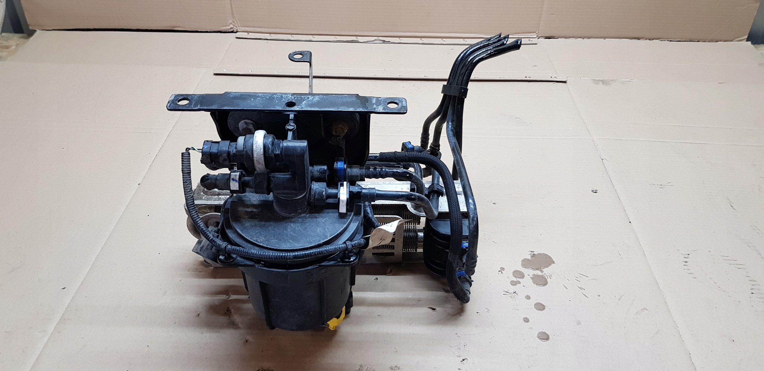 FORD TRANSIT MK8 ПІДІГРІВАЧ ПАЛИВА BK3T-14G274-DD