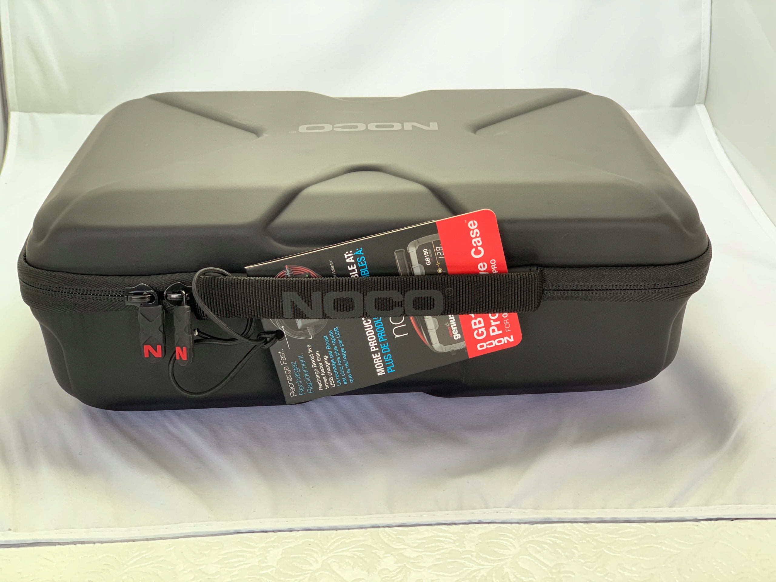 ZESTAW NOCO GB150 12V 3000A ETUI POKROWIEC GBC15