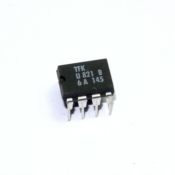 

U821B Układ scalony Tfk DIP8 [1szt] #T12-A