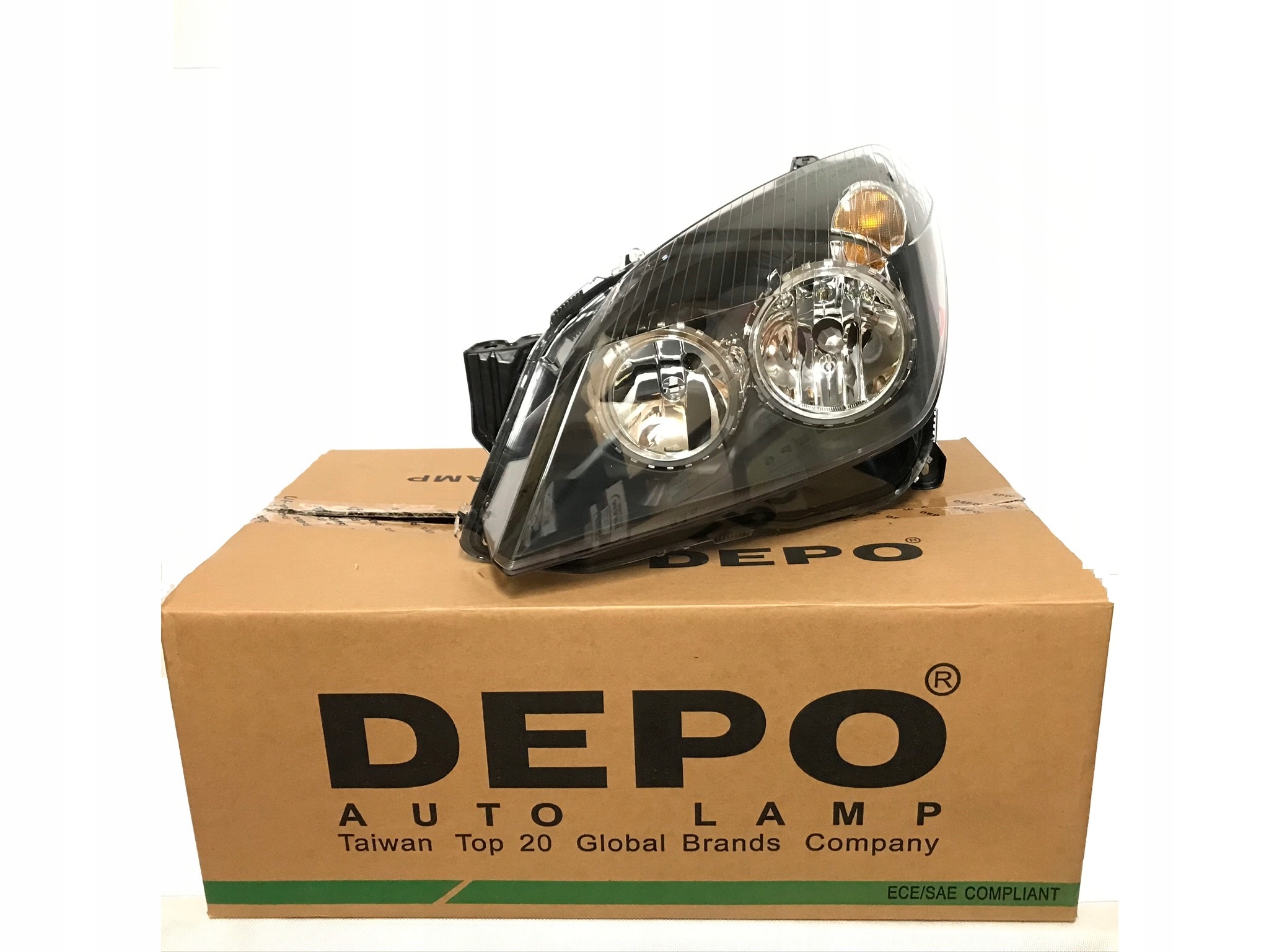 OPEL ASTRA H 04-07 NOWE LAMPY KOMPLET L+P Waga produktu z opakowaniem jednostkowym 2 kg