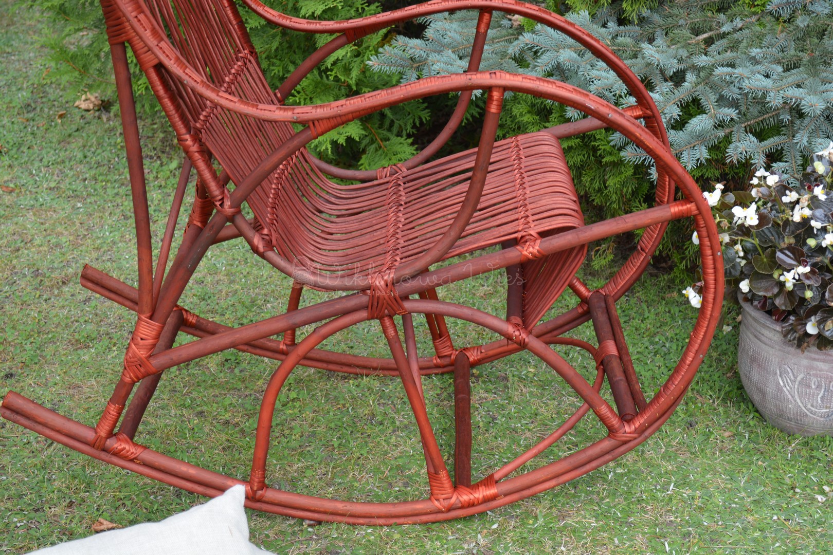 FOTEL BUJANY WIKLINOWY LORD WIŚNIA + PODUSZKA Kod producenta 1