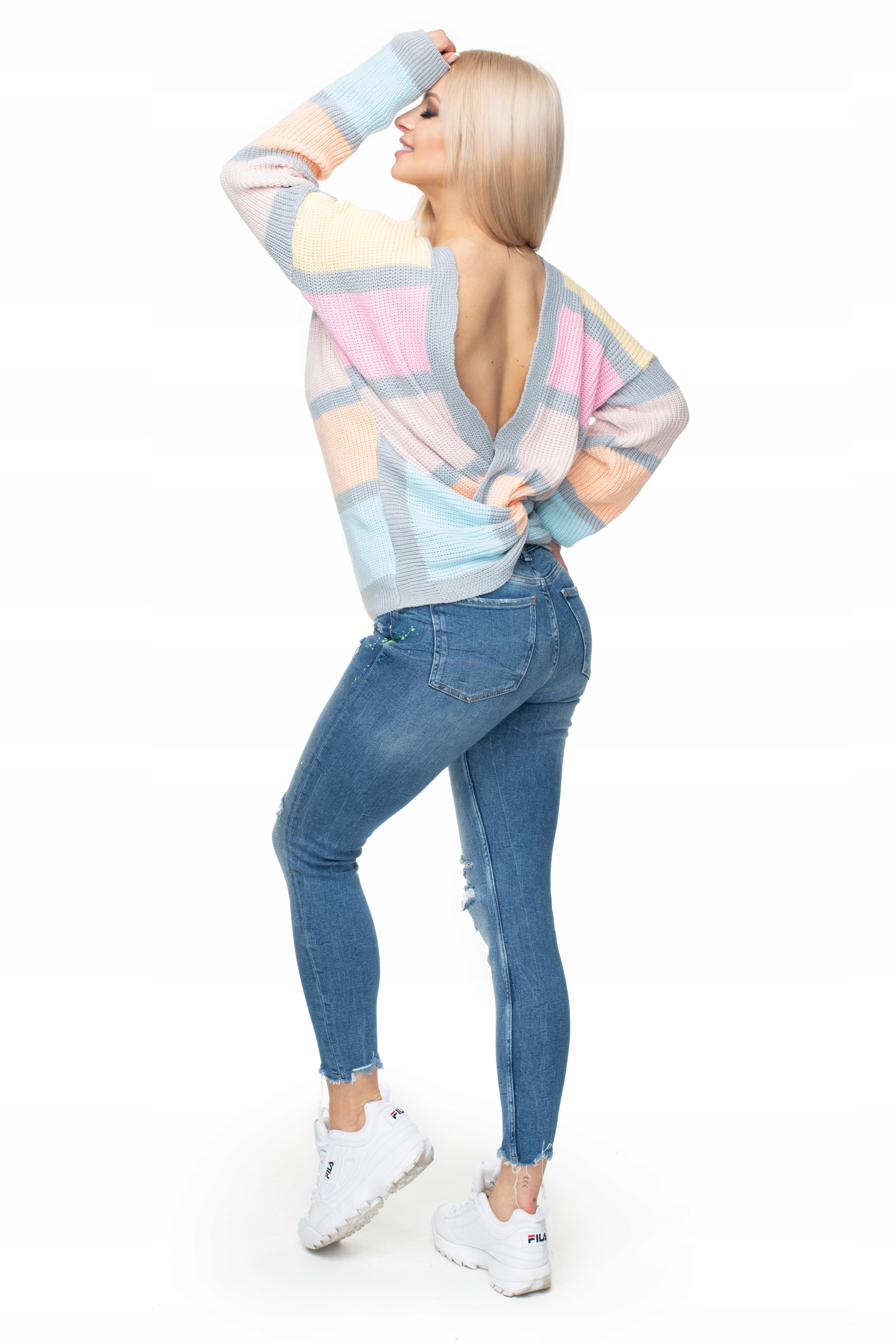 40027 SWETEREK Z SUPEŁKIEM DWA SPOSOBY NOSZENIA