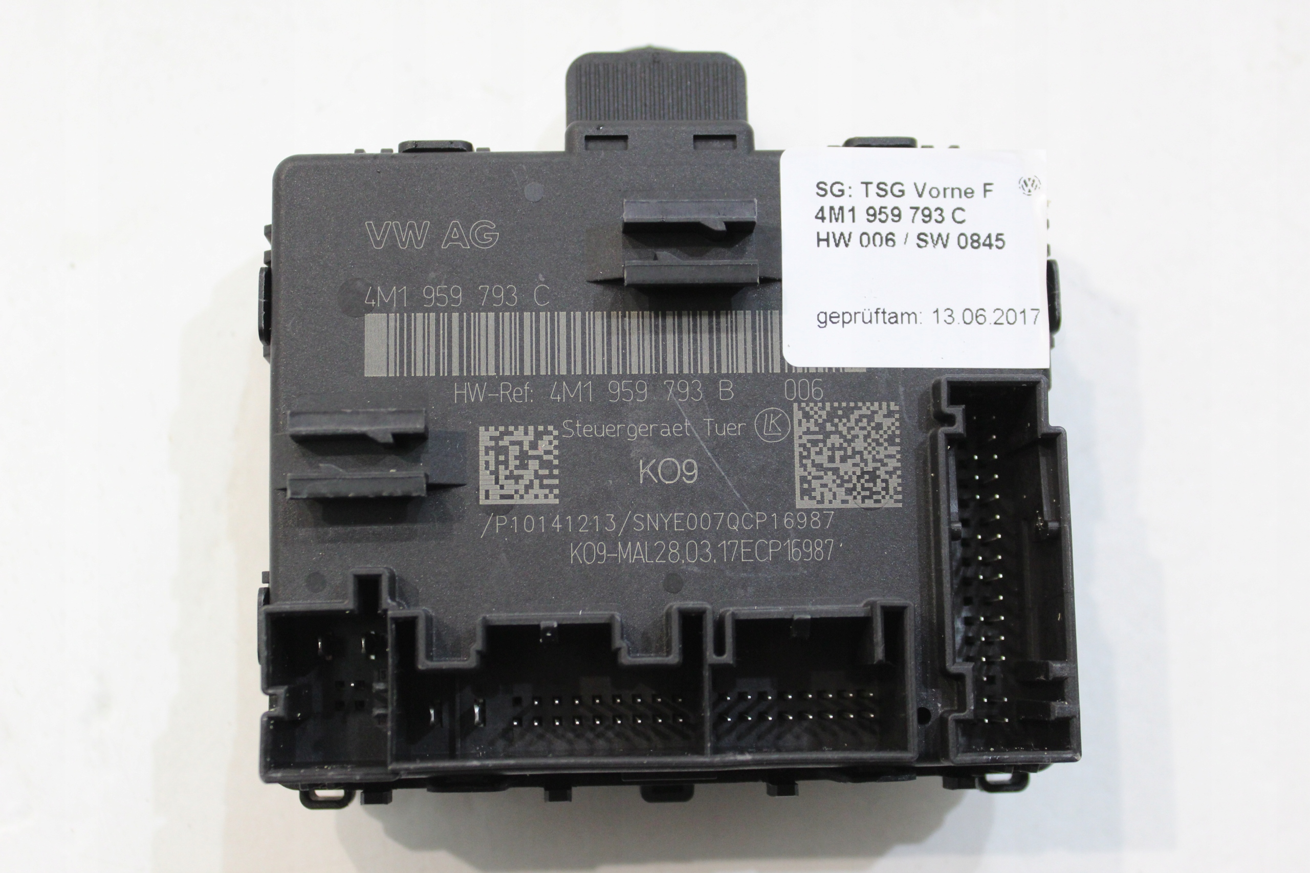 VW TOUAREG 3 III МОДУЛЬ УПРАВЛЕНИЯ ДВЕРЬЮ 4M1959792C