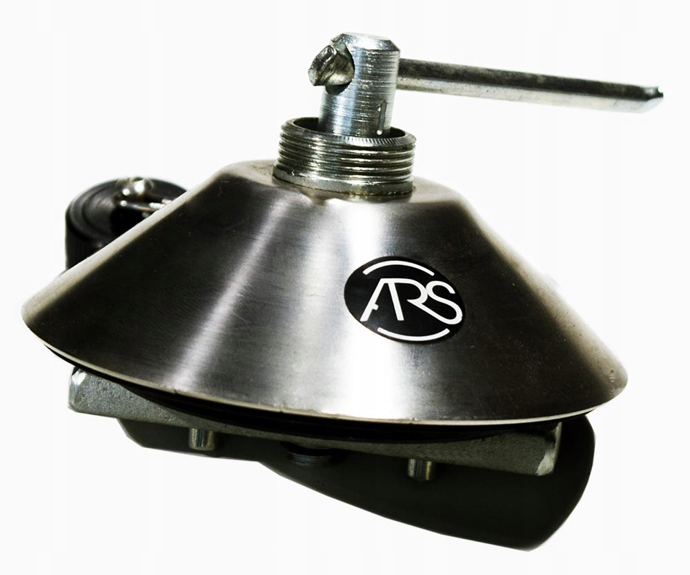 5555 - Защита блокировка топливного бака крышка 2 в 1