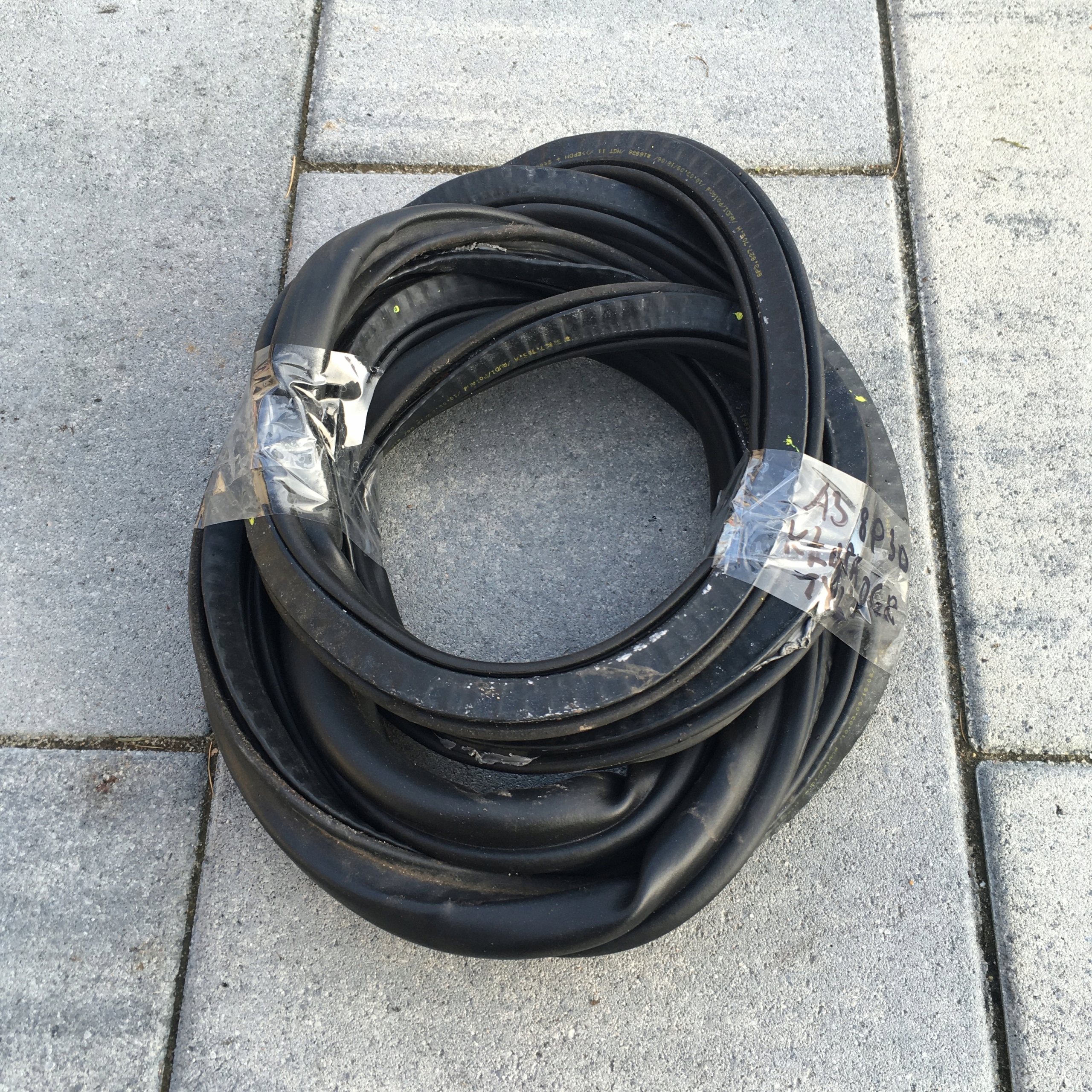 USZCZELKA KLAPY TYŁ AUDI A3 8P 3D LIFT 2009