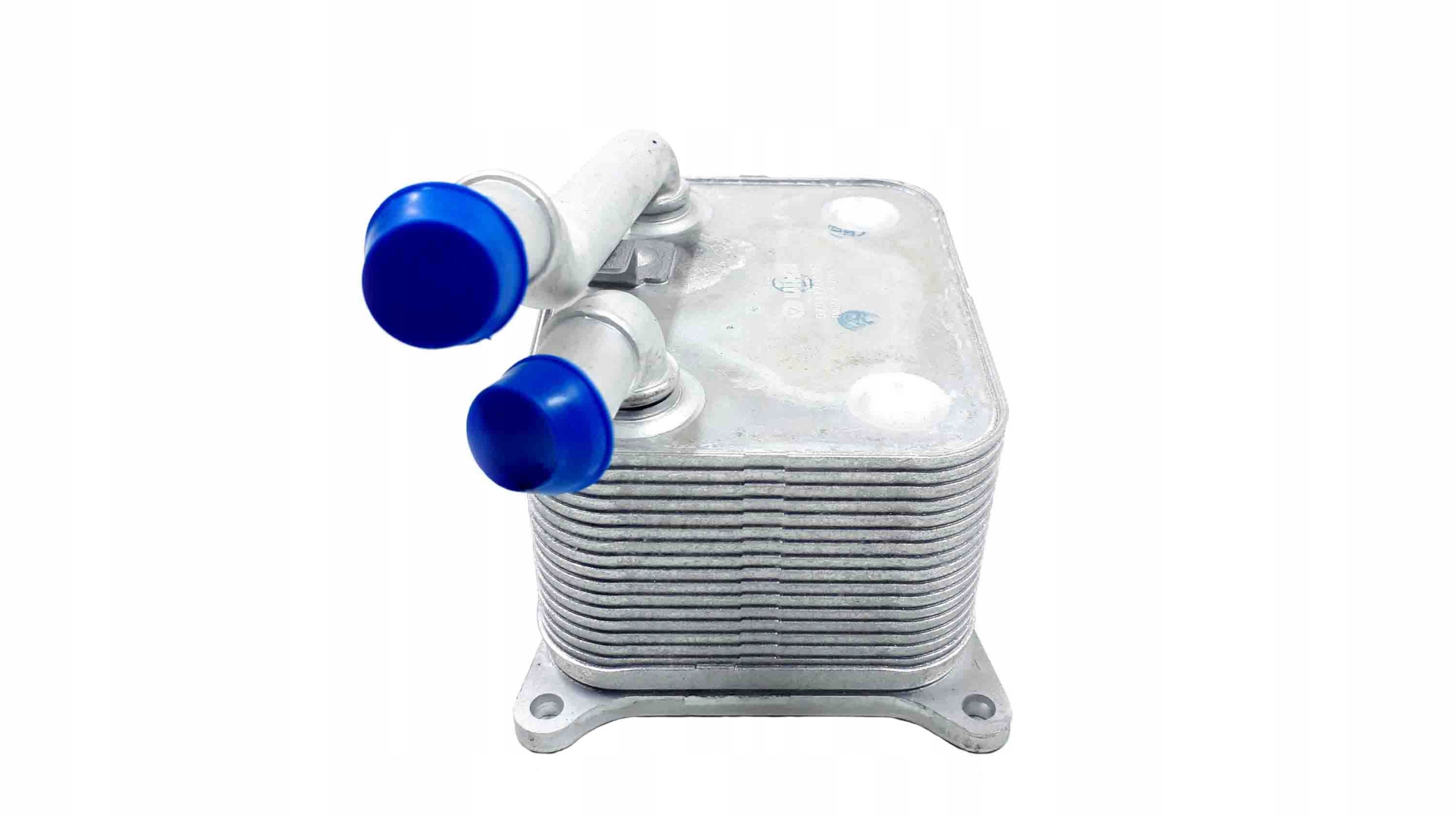 CHŁODNICA OLEJU AUDI A8 4.2 FSI 06-10 079117015B Typ samochodu Samochody osobowe