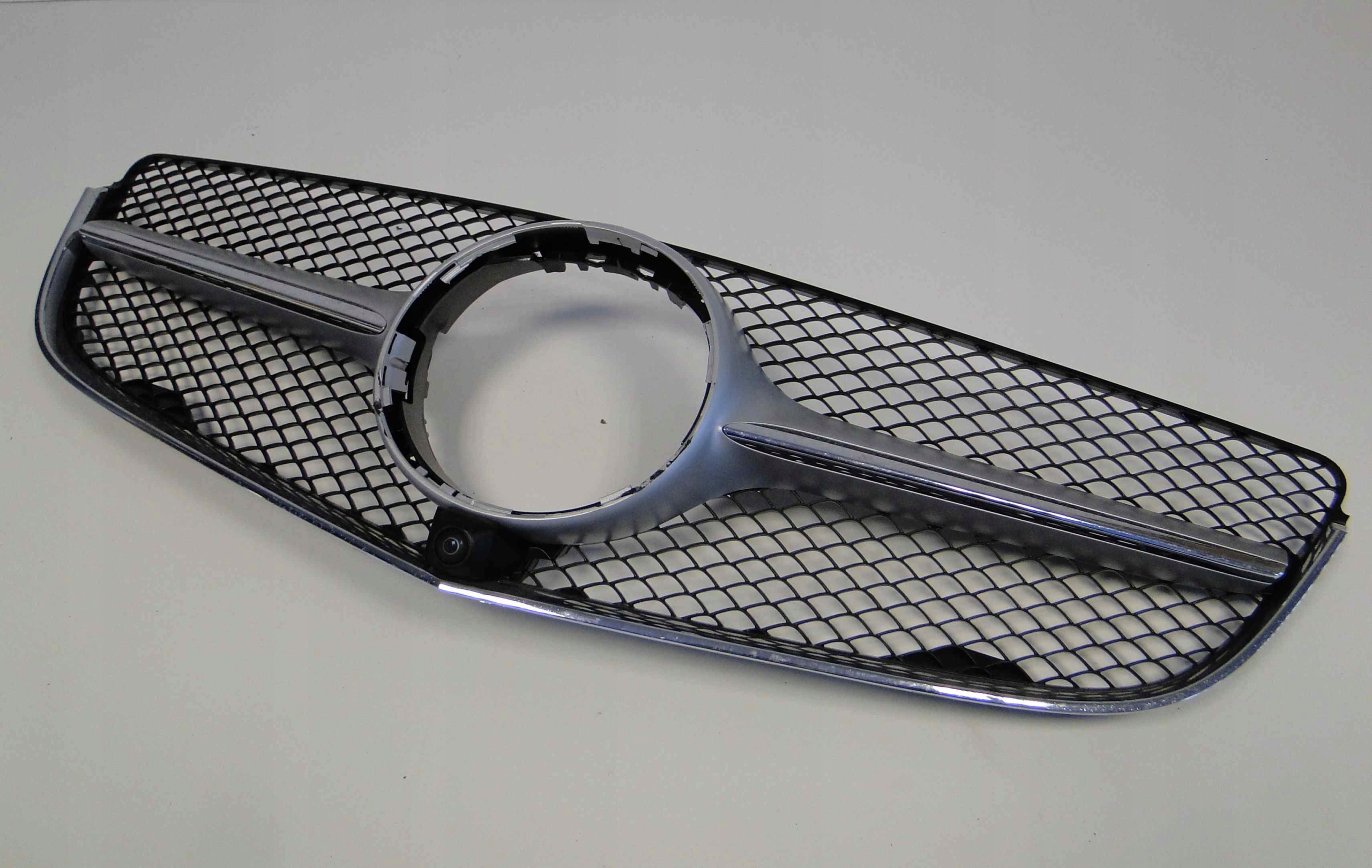 MERCEDES E KLASA 207 COUPE LIFT GRILL ATRAPA Typ samochodu Samochody osobowe