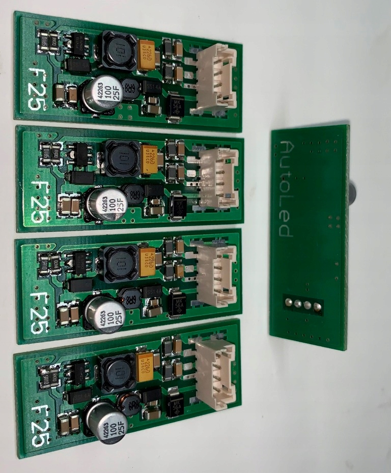 BMW X3 F25 STEROWNIK PŁYTKA LED 100% BEZ ZAKŁÓCEŃ Numer katalogowy części 12324