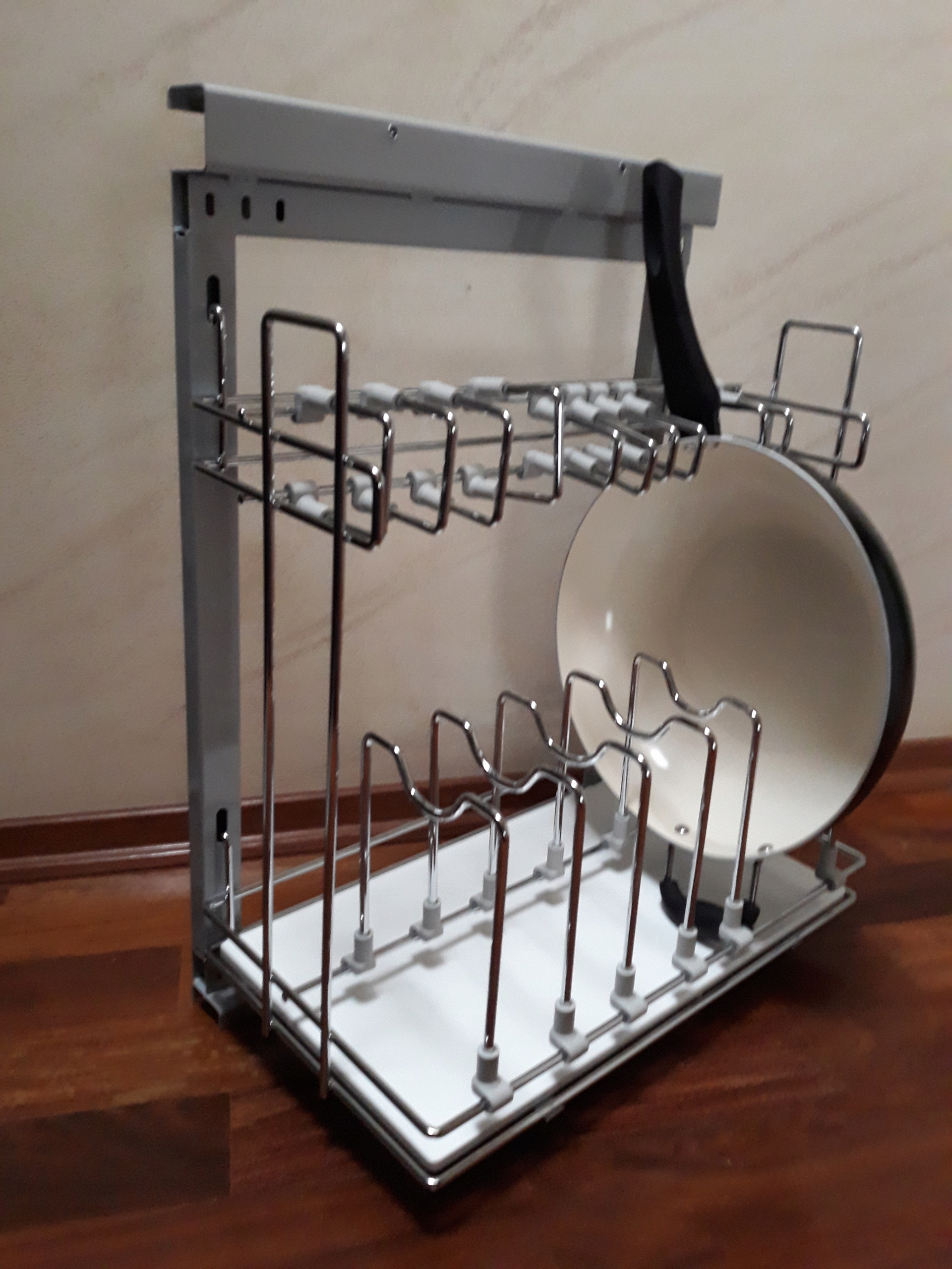 KOSZ CARGO DOLNE NA PATELNIE,POKRYWKI Szerokość mebla 31 cm