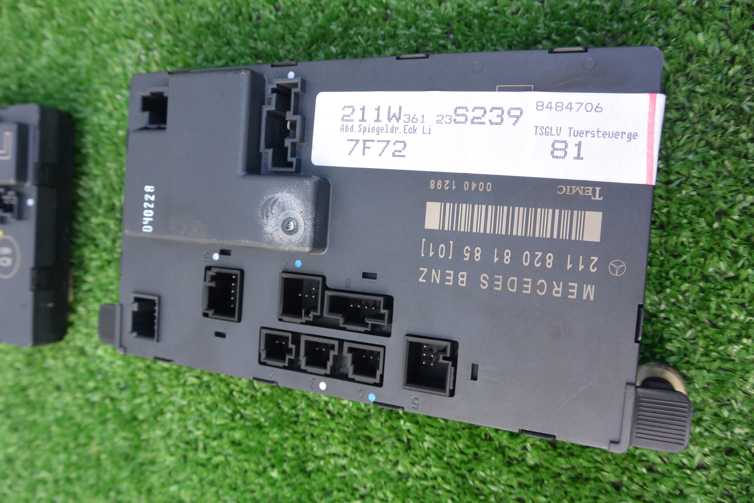 MODUL DRZWI PRZOD TYL L R MERCEDES W211 KPL Car type Passenger cars