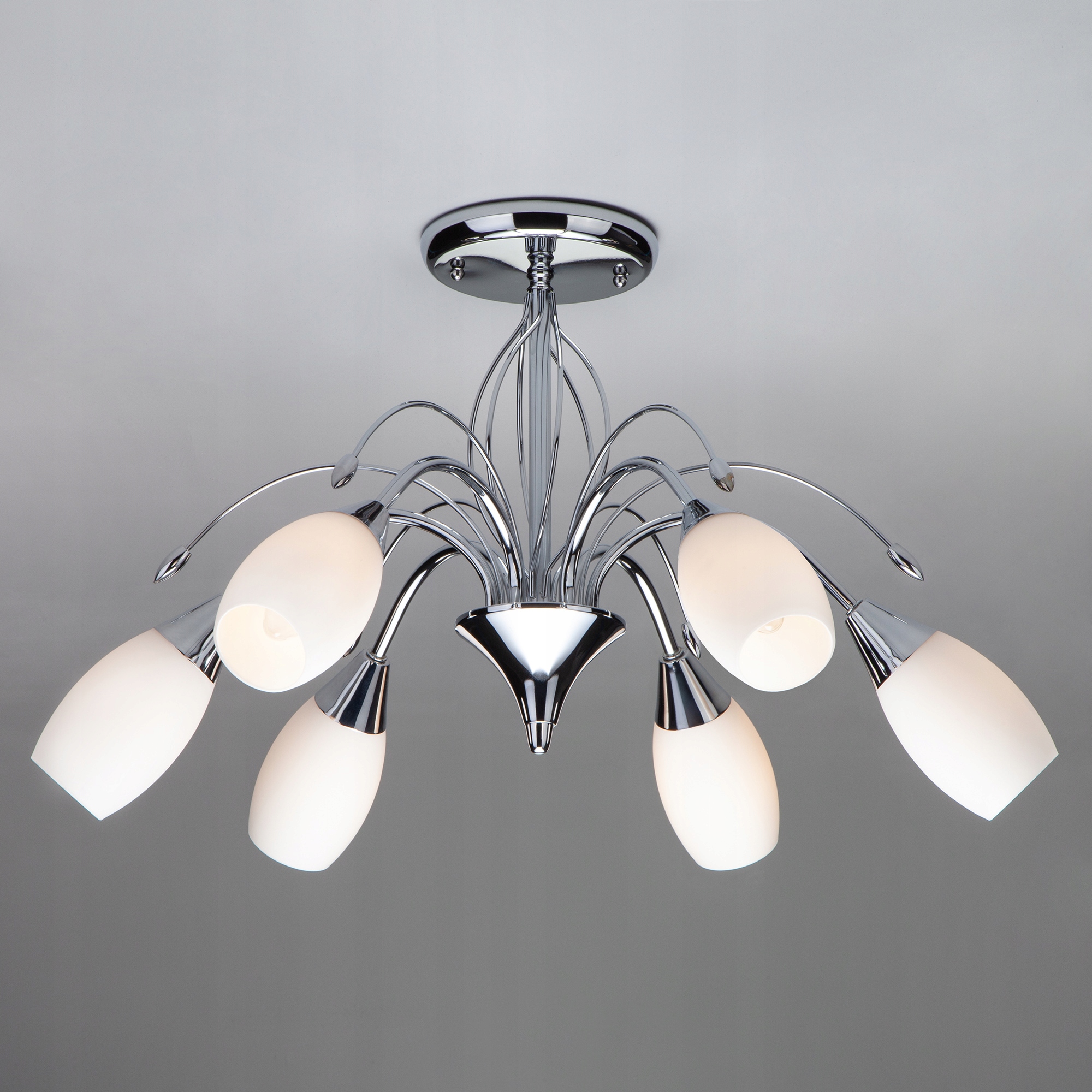 LAMPA KLASYCZNA PLAFON CHROM ANTIQ 6 KLOSZE BIAŁE