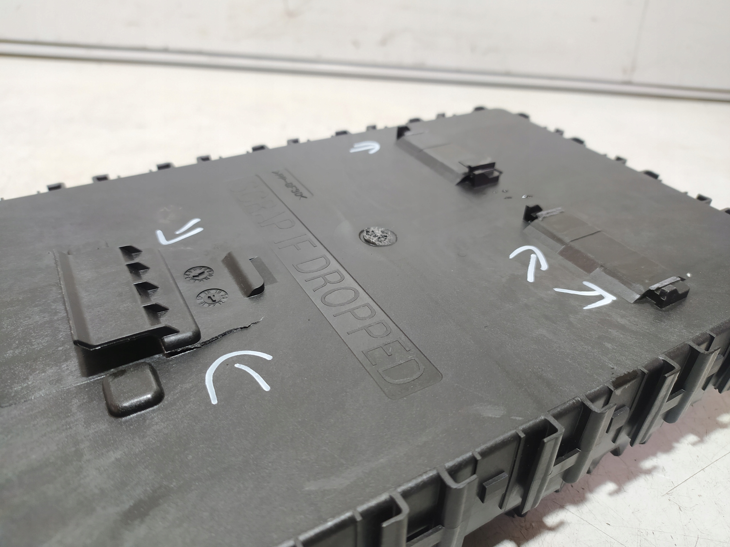 FORD FIESTA MK8 MODUŁ BSI GEM HU5T-15604-ECN Producent części Ford OE