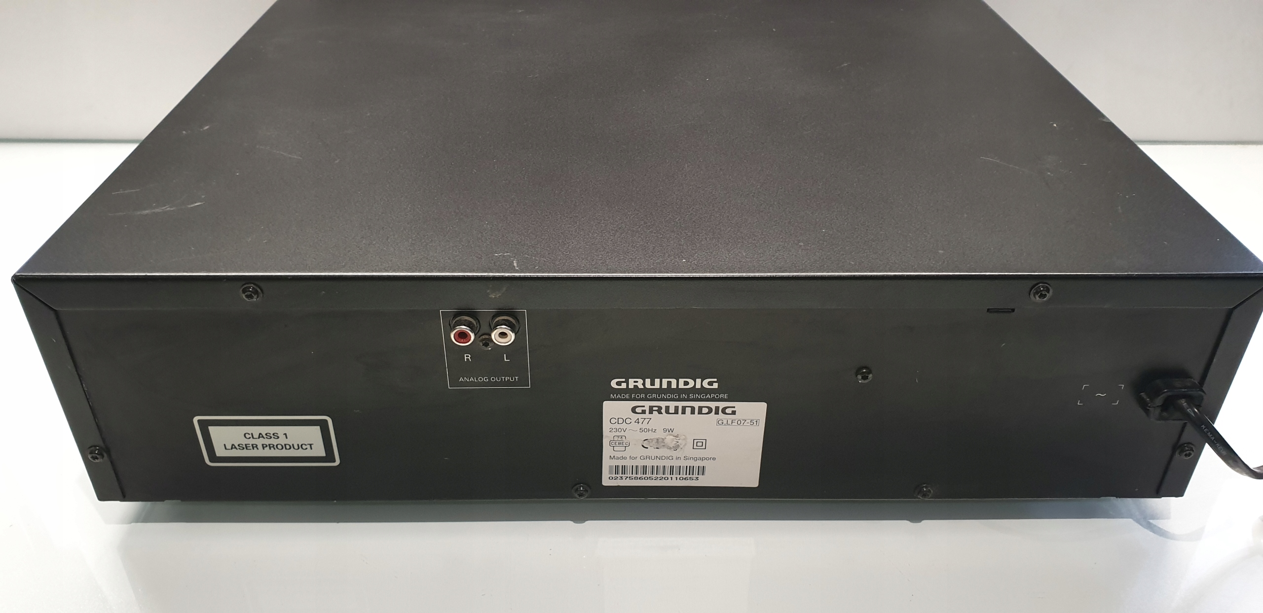 ODTWARZACZ CD GRUNDIG CDC-477 HIFI Odtwarzane nośniki CD