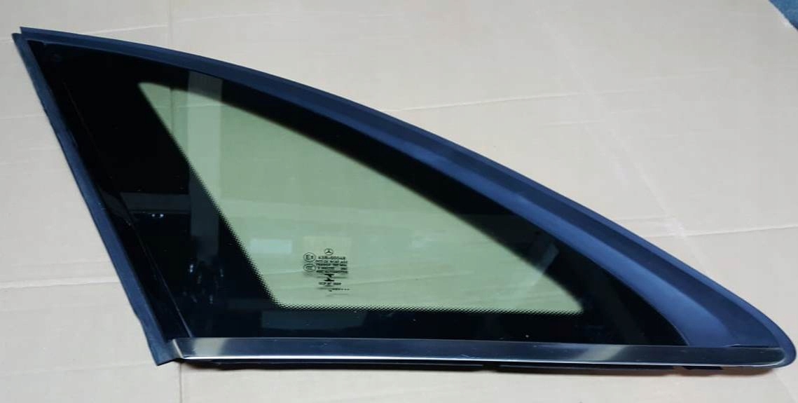 A2466703201/9/L - A2466703201 скло ліве оригінал B W246 14R.