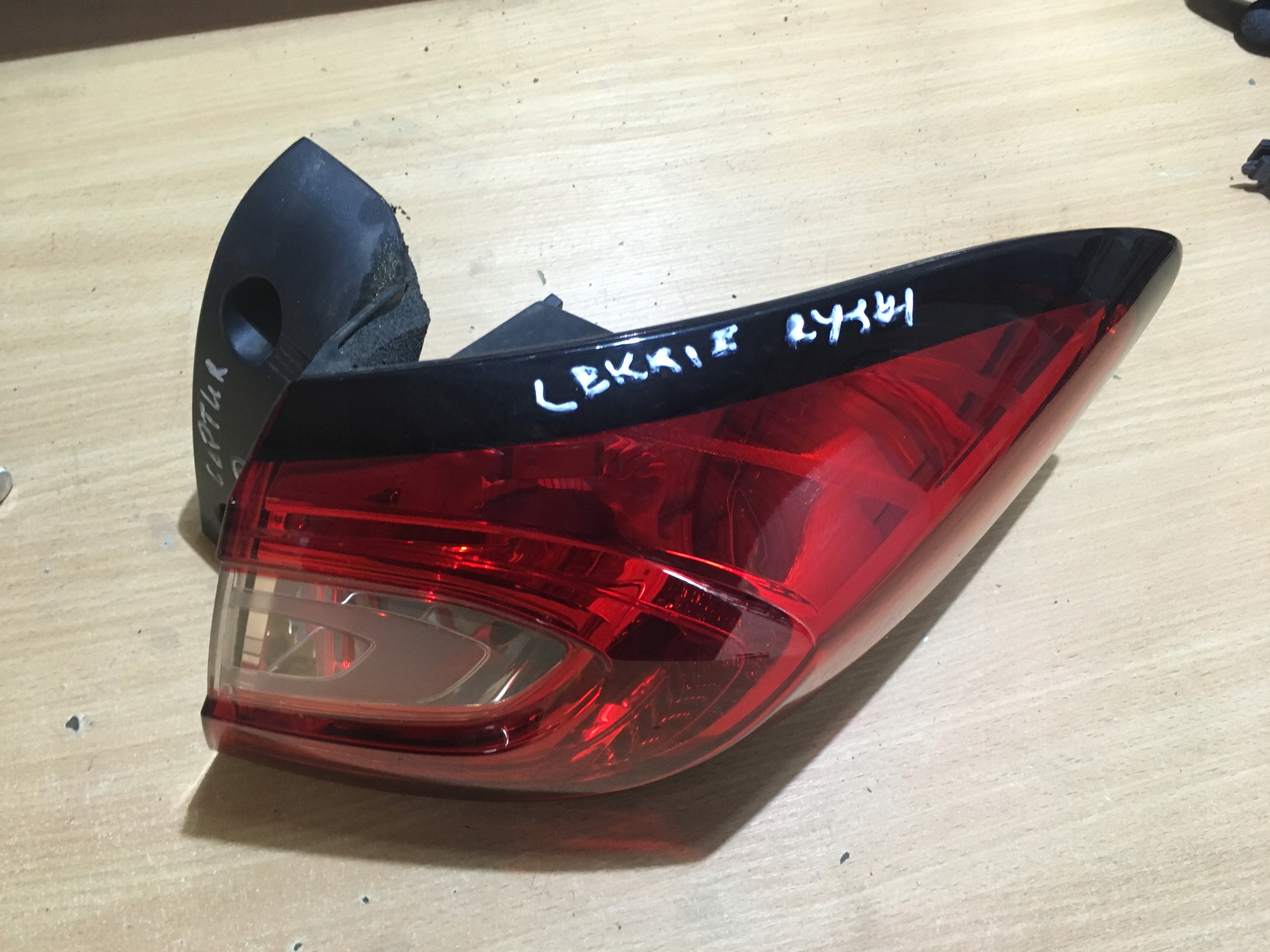 фонарь правый renault CAPTUR 13-