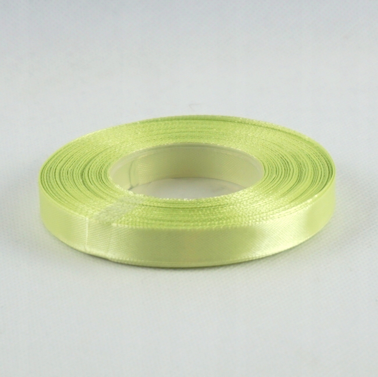 

Taśma atłasowa 12mm/32m Blada Zieleń