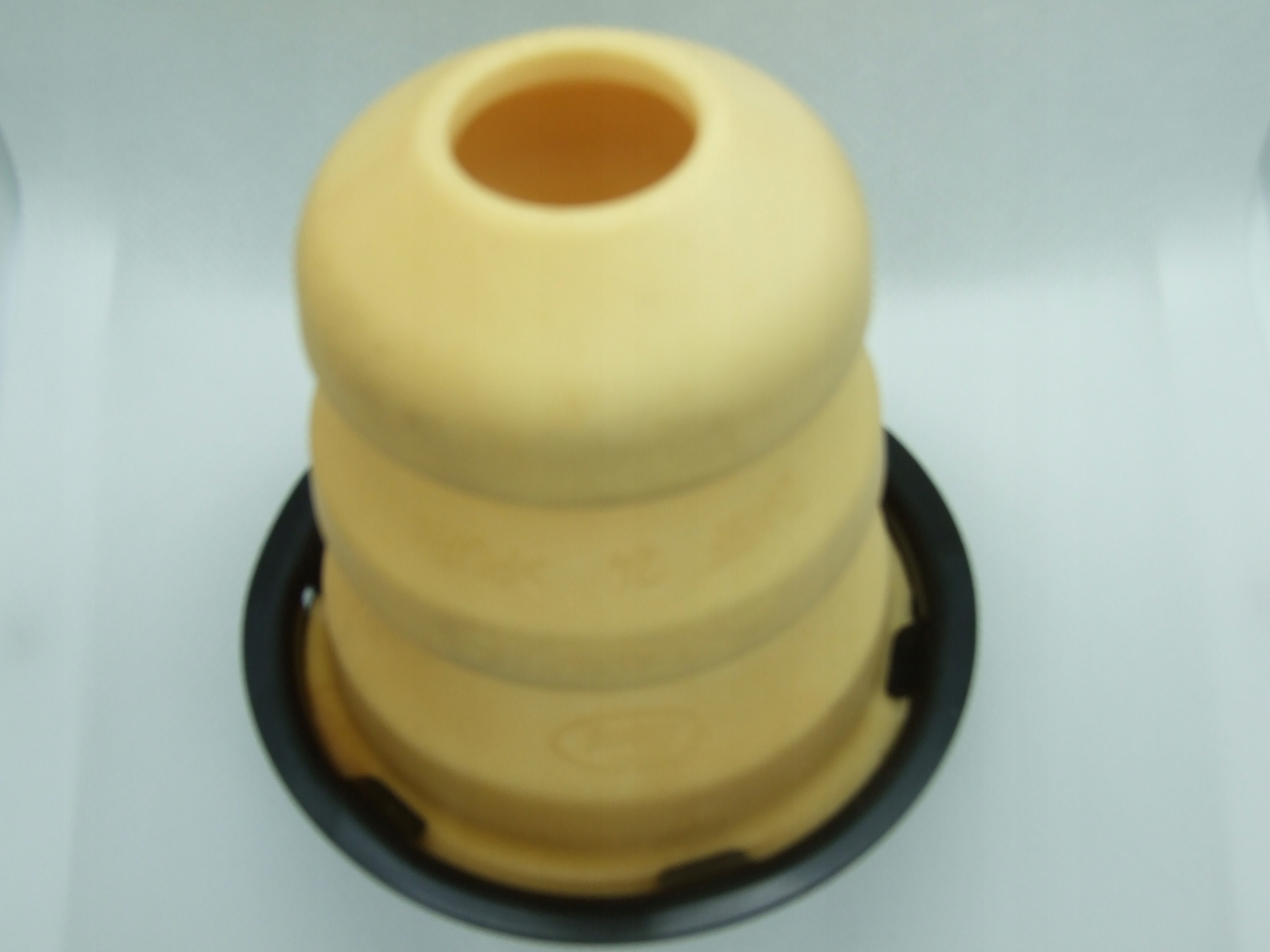 BK21-4002-BC - Ford Custom бампер рессора балки сзади 12-19R новый OE